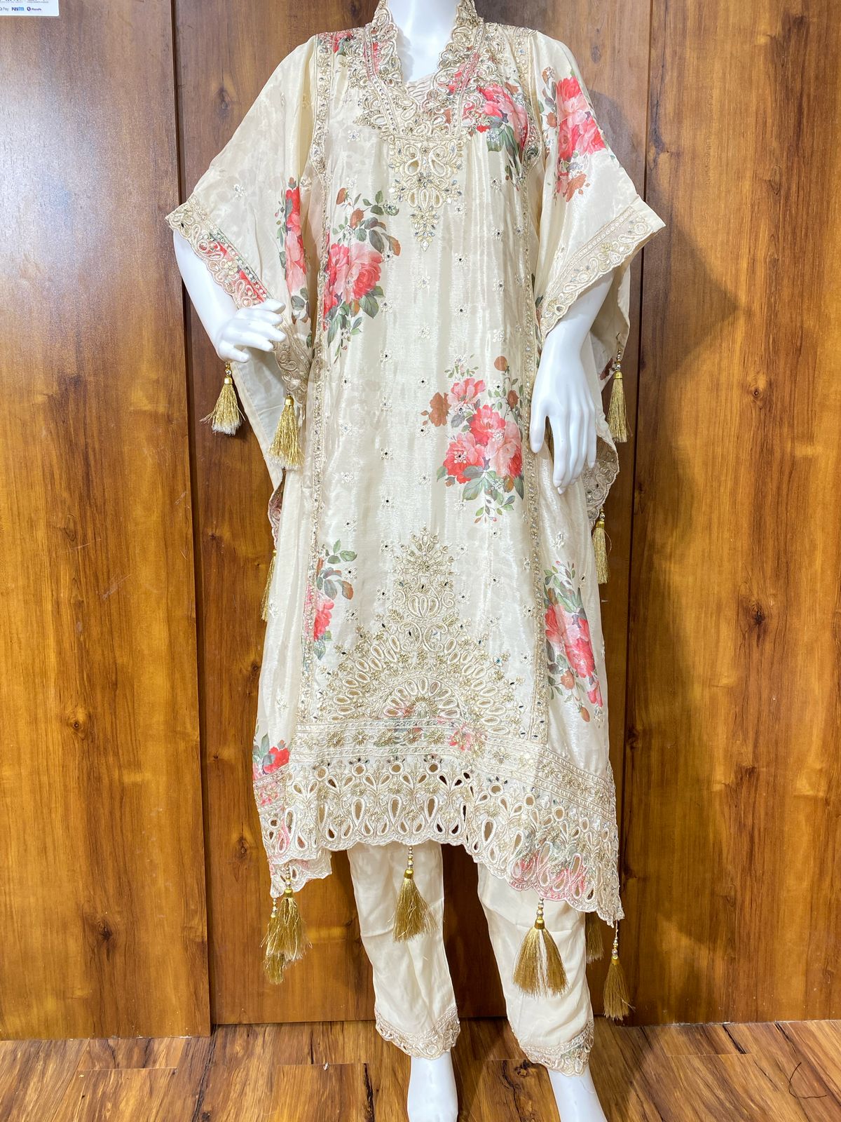 OFF WHITE EMBROIDERED KAFTAN