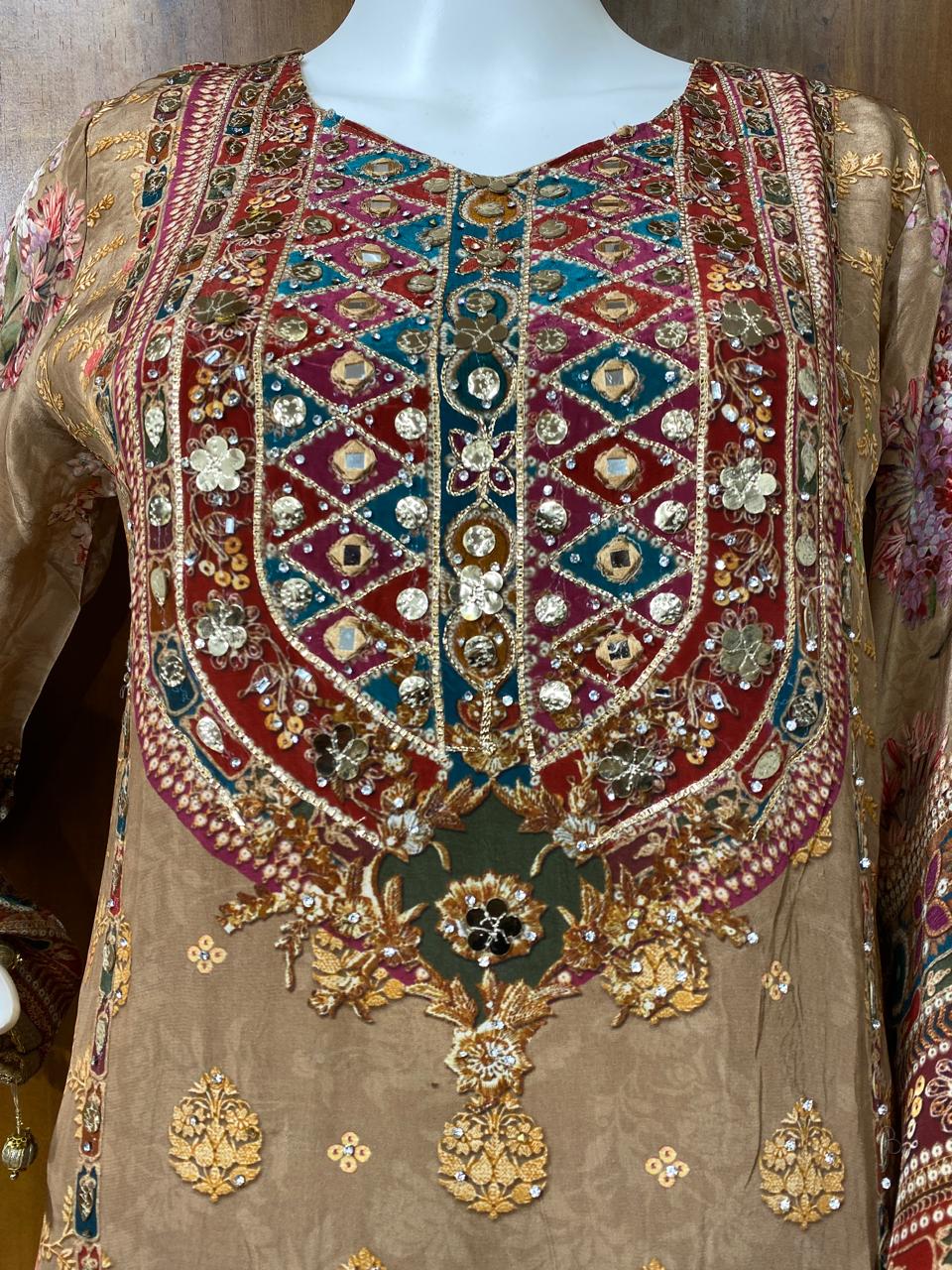 RAHI PURE CREPE GARARA SUIT 9142