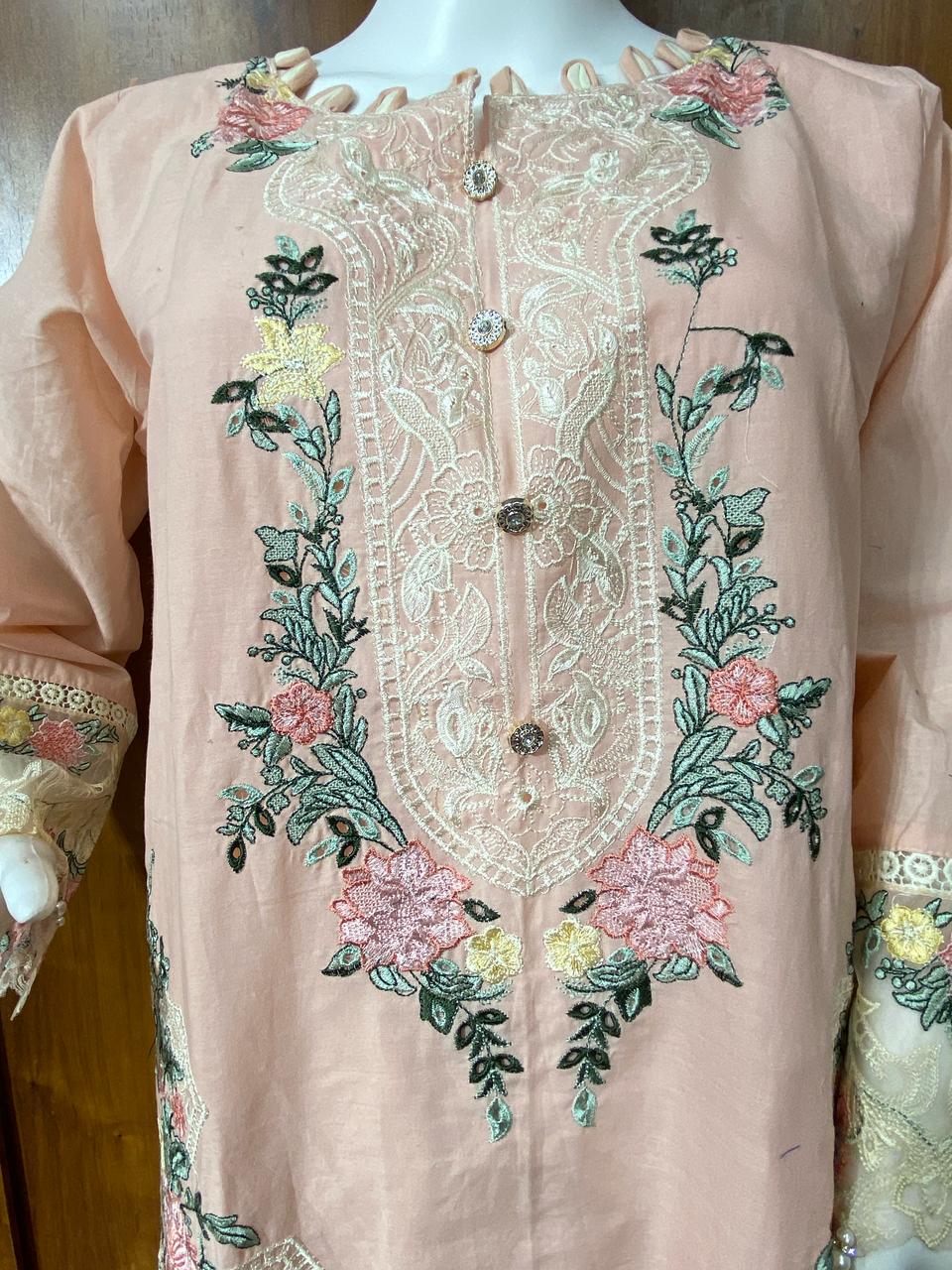 HANIA LAWN READYMADE SUIT 5