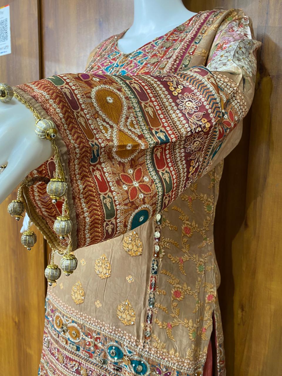 RAHI PURE CREPE GARARA SUIT 9142