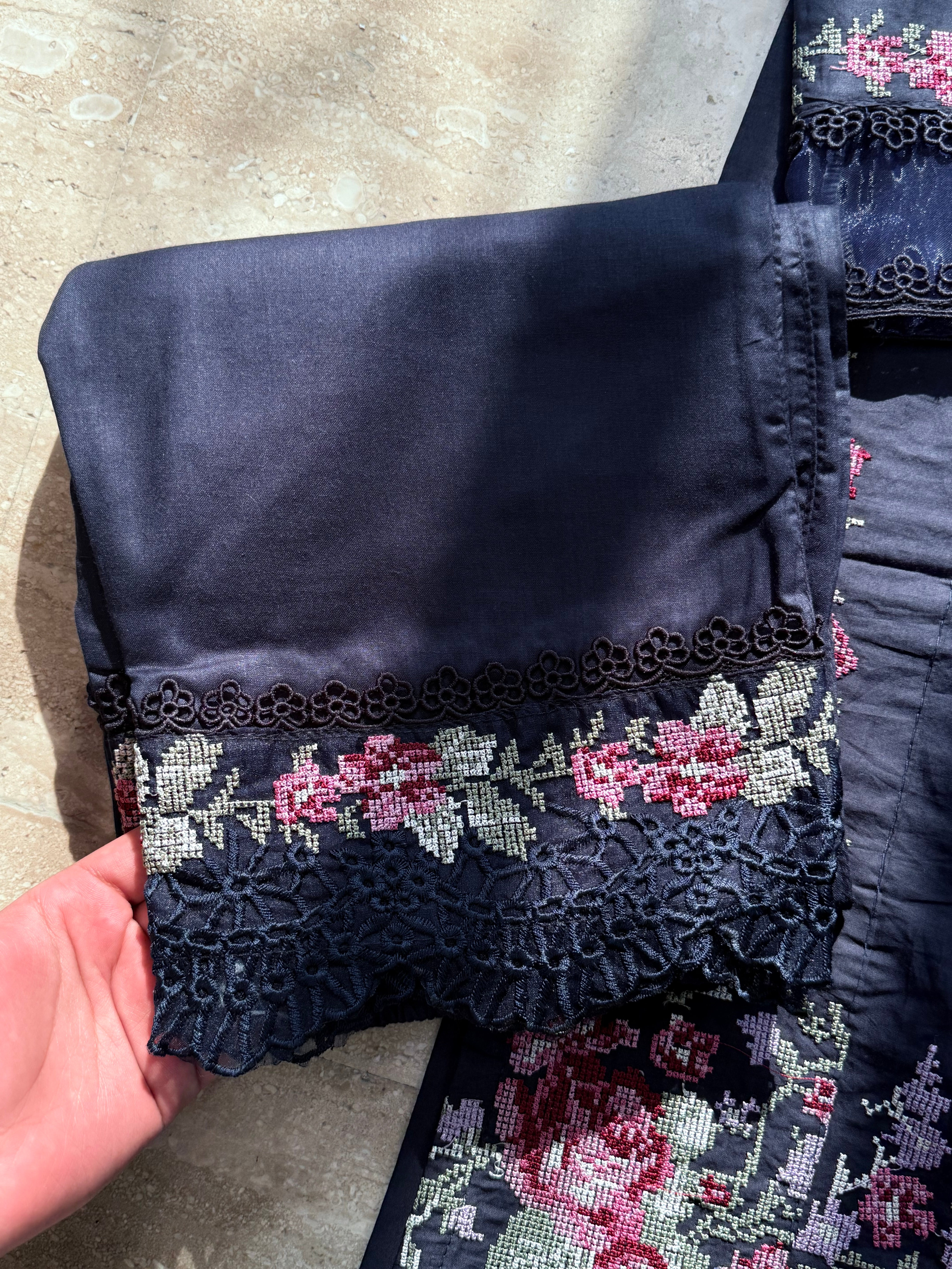 HANIA BLUE READYMADE SUIT Q