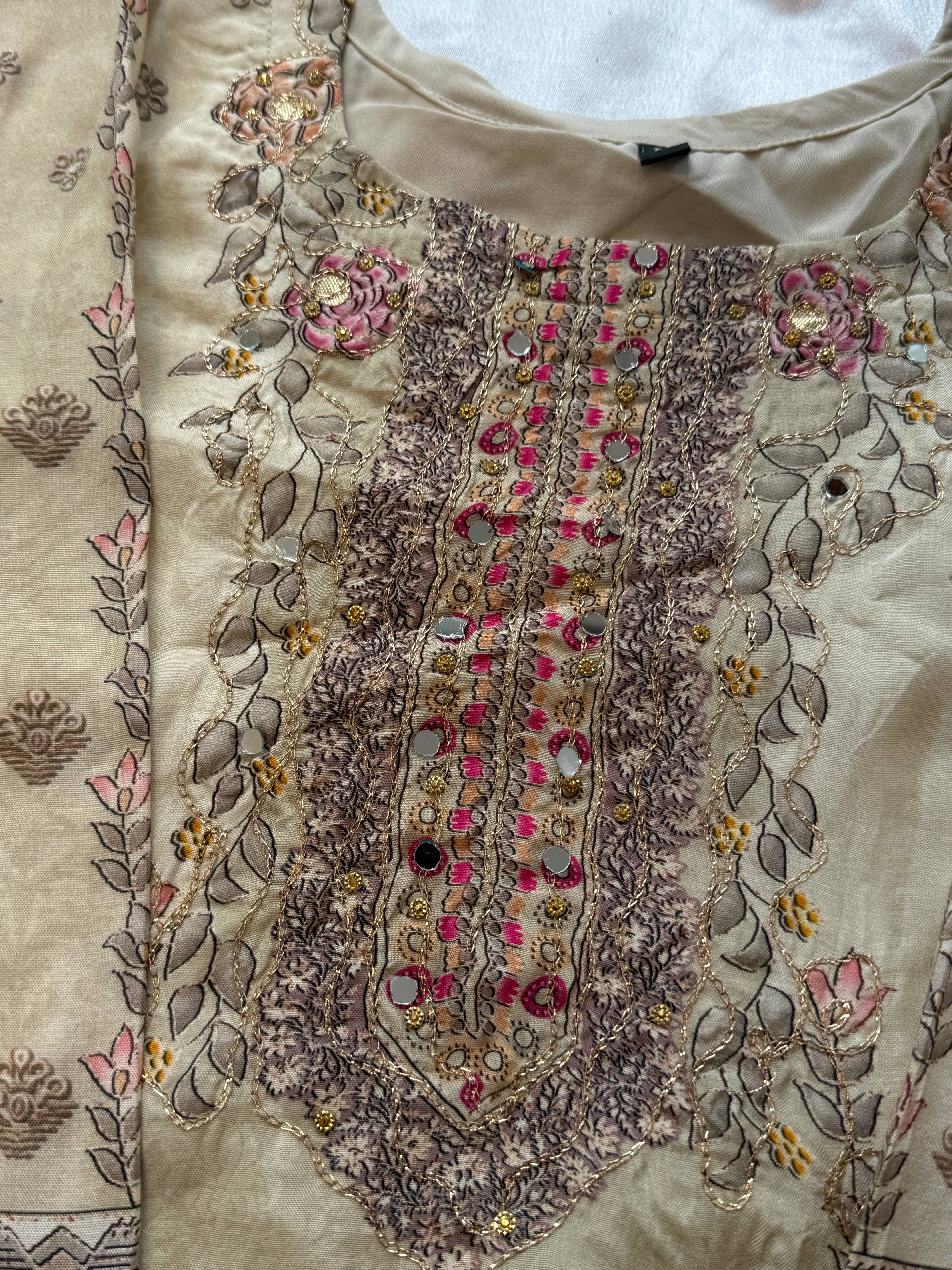 RAHI MUSLIN READYMADE SUIT 7