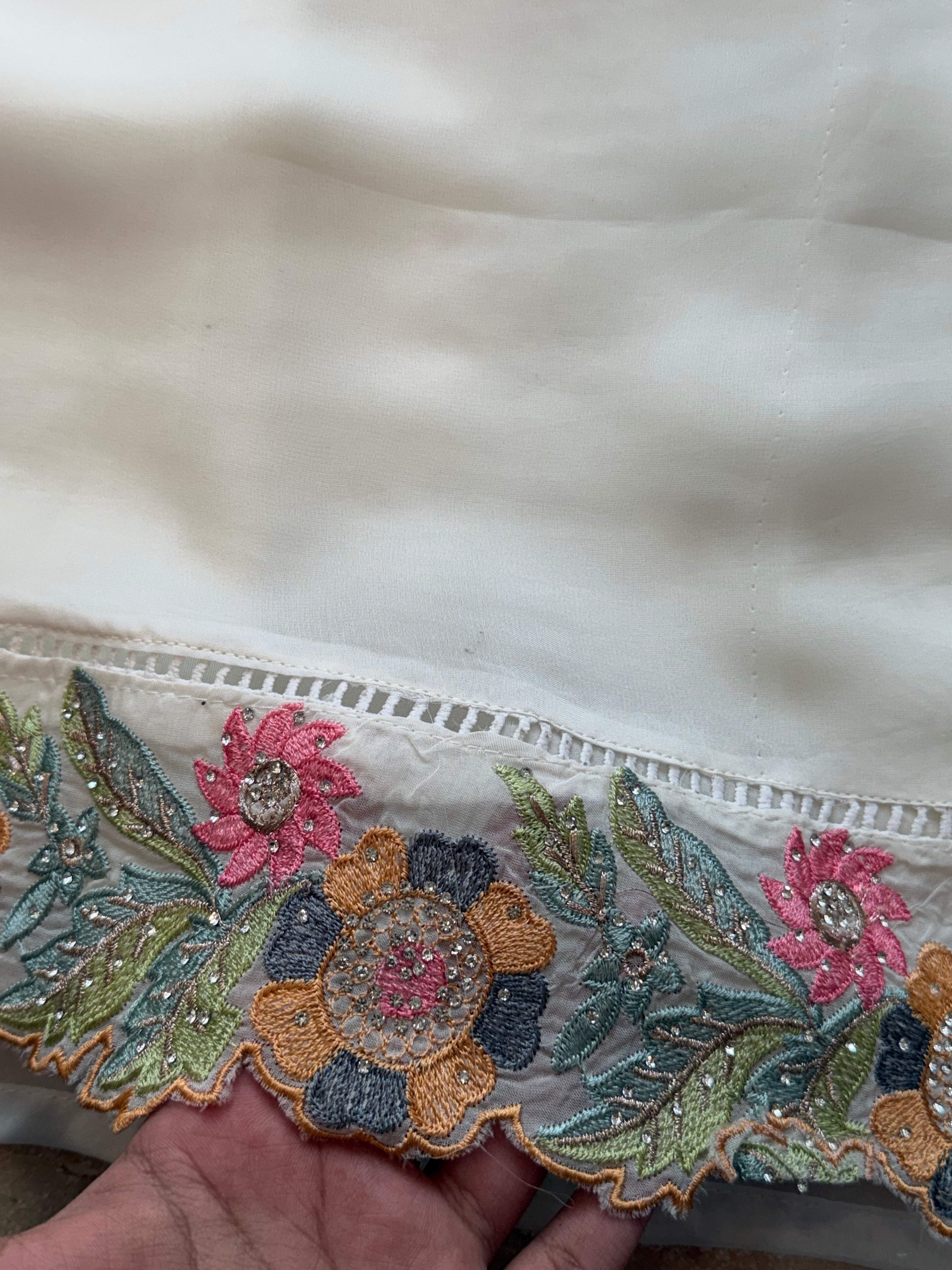 AFREEN FARSHI HANDWORK SUIT