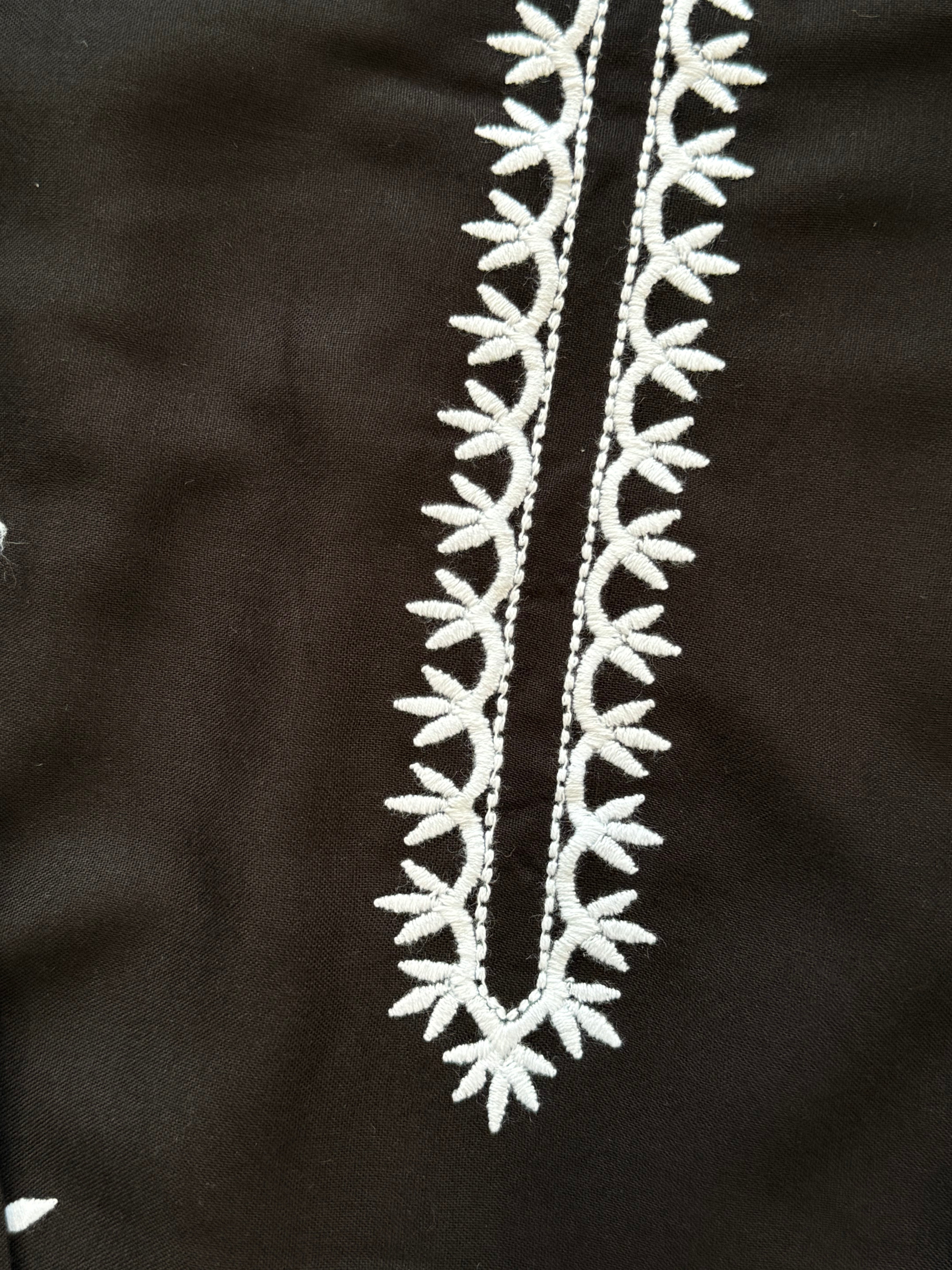 DUREFISHAN FARSHI SHALWAR SET
