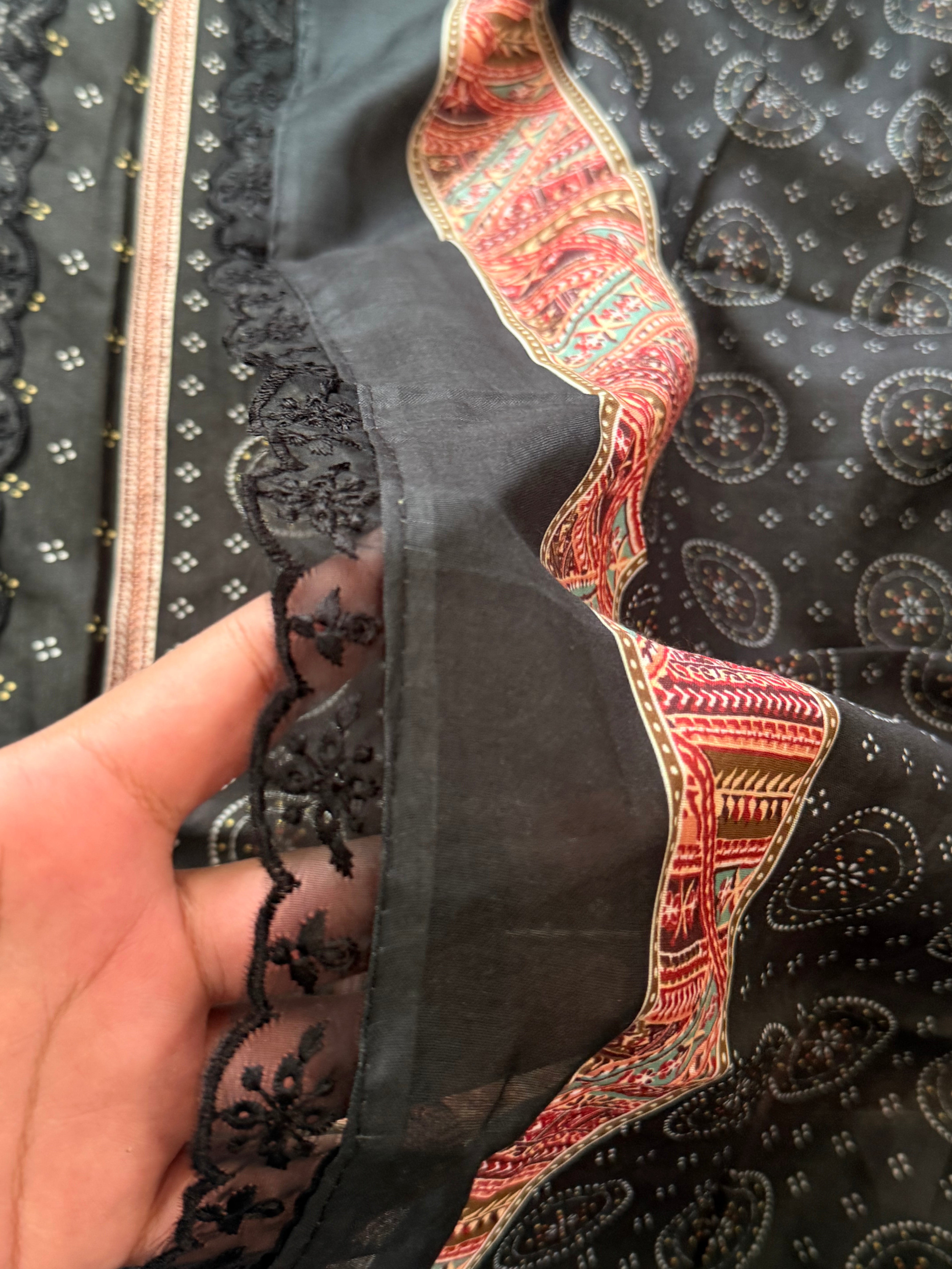 BAGH EMBROIDERY SUIT 5