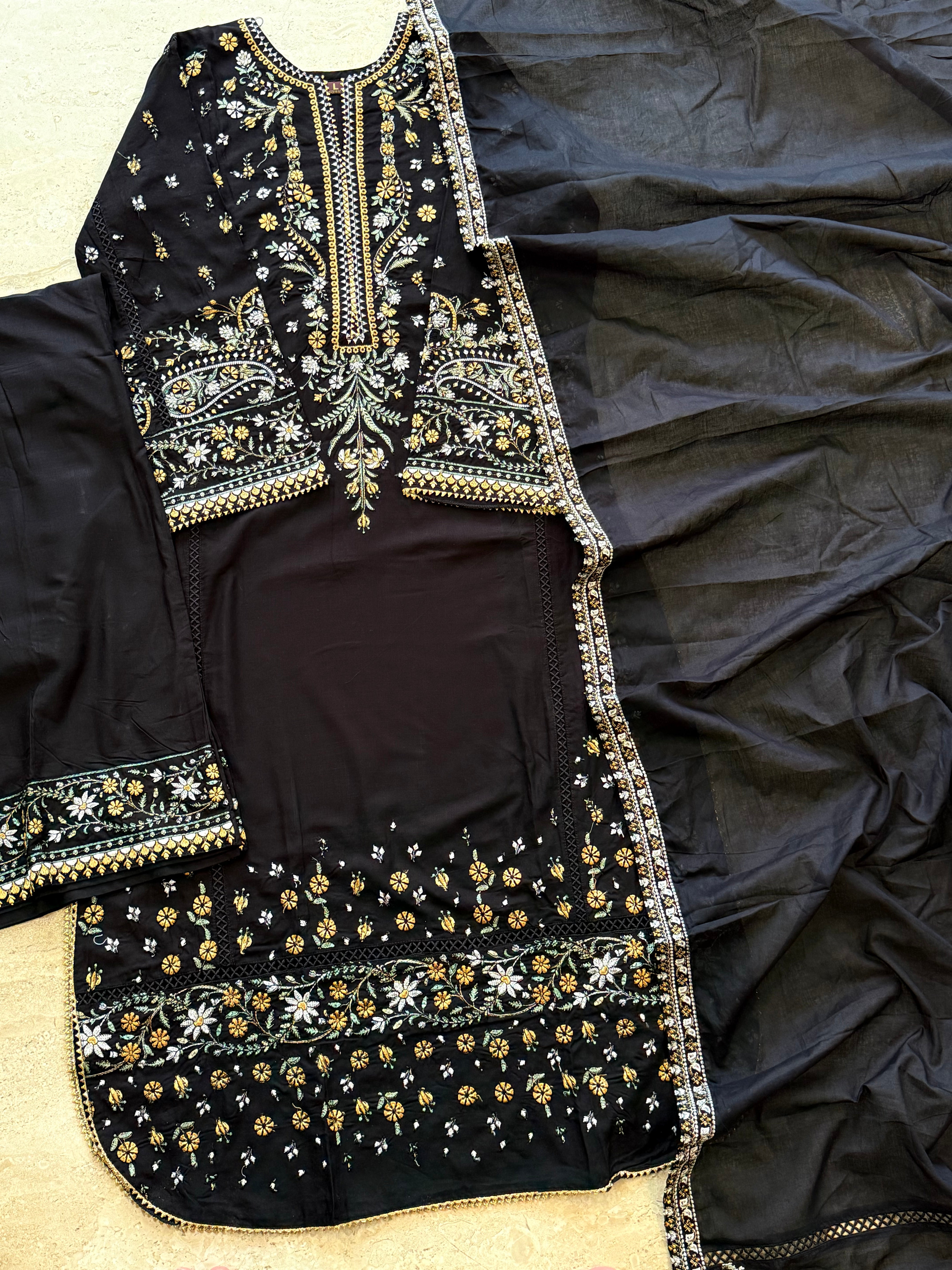 JUGNU LAWN EMBROIDERY SUIT