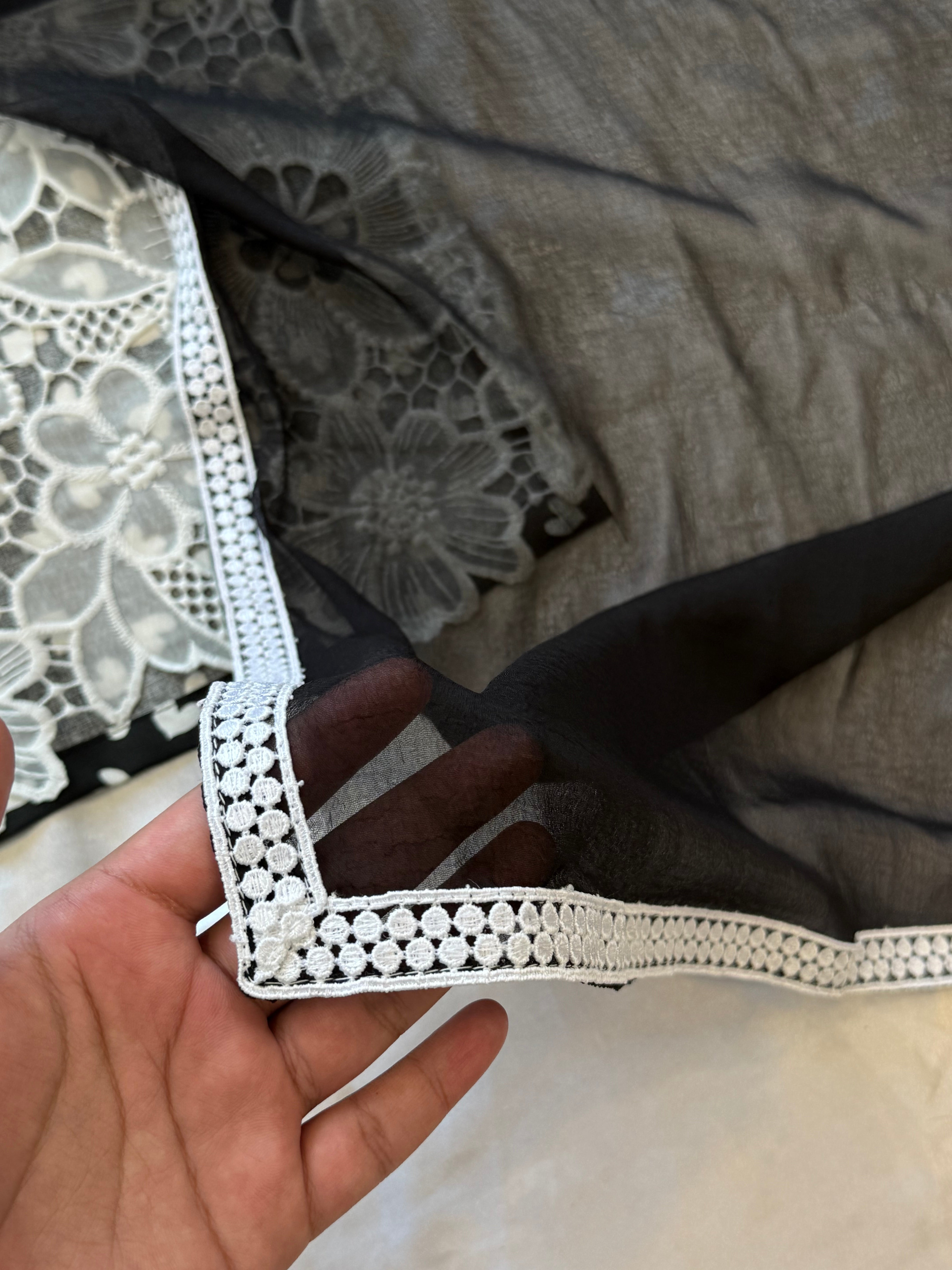 AIZA FARSHI SHALWAR SUIT 6