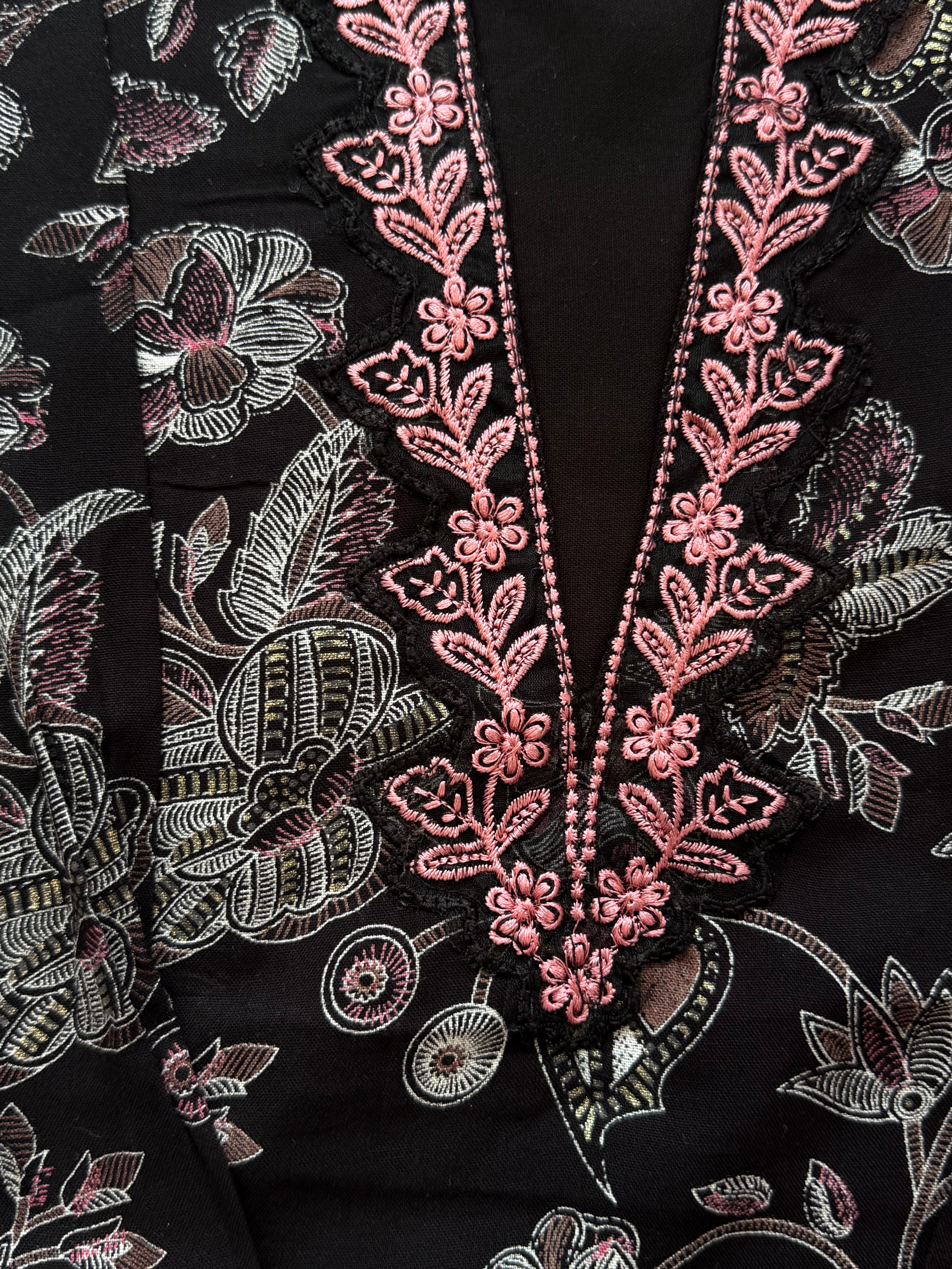 PURE LAWN CUTWORK READYMADE SUIT 3