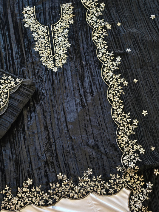 MEHRUN CRUSH VELVET EMBROIDERY SUIT 2