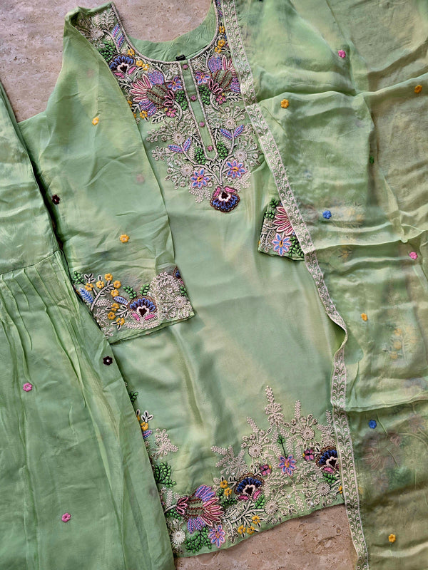 PARO SHIFFON GARARA SUIT 25