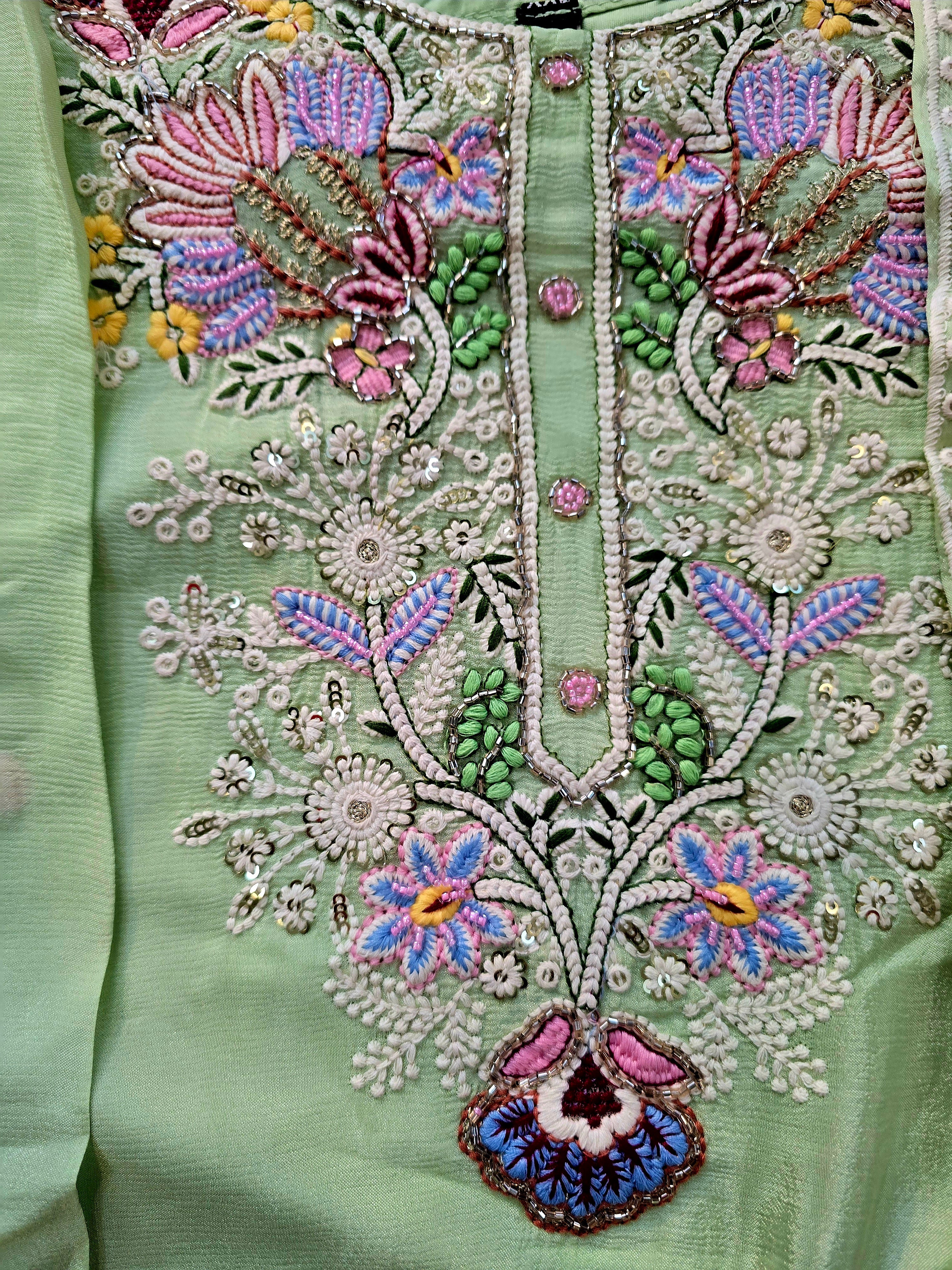 PARO SHIFFON GARARA SUIT 25