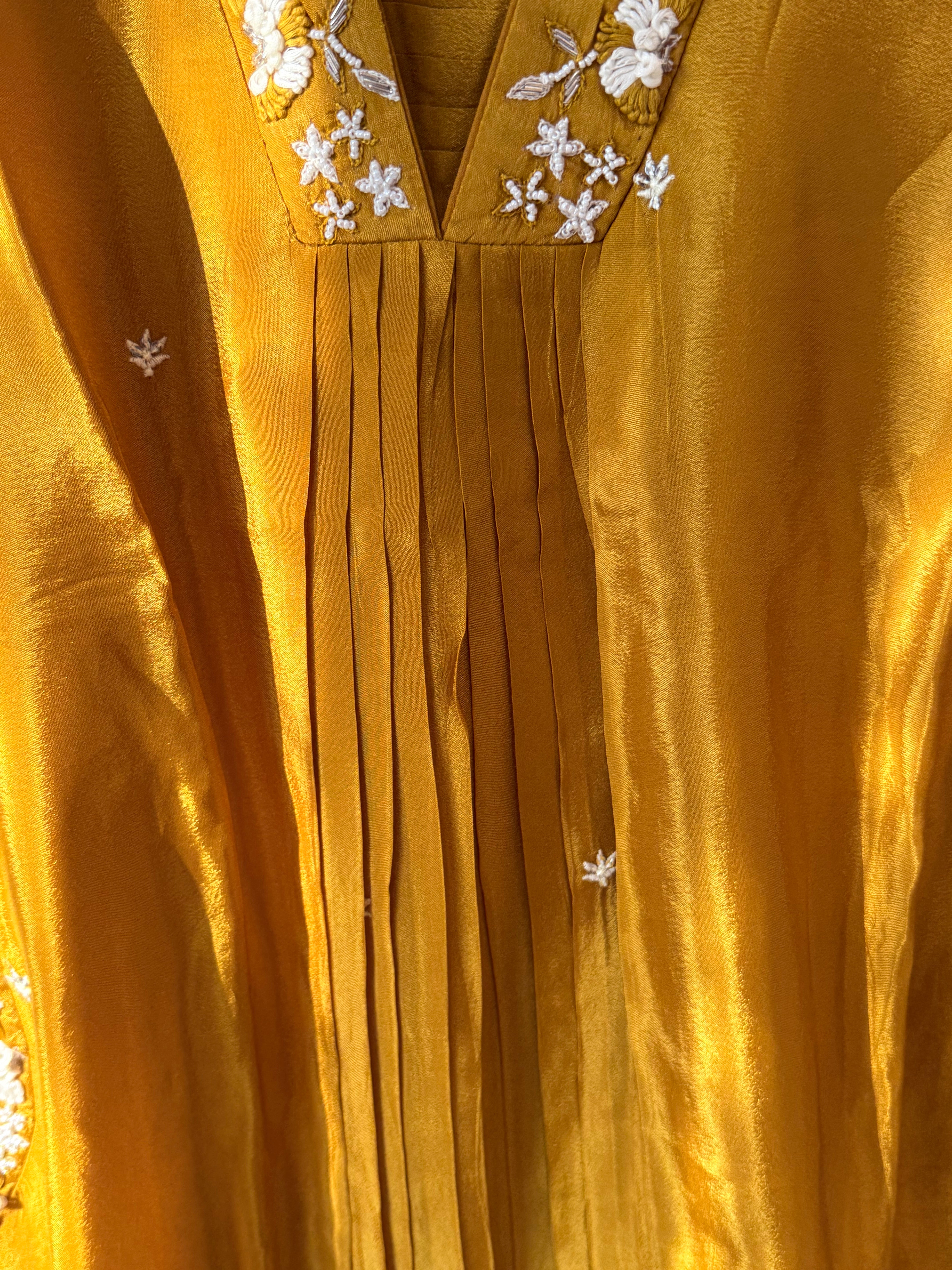 PARO CREPE HANDWORK FROCK 6 Q