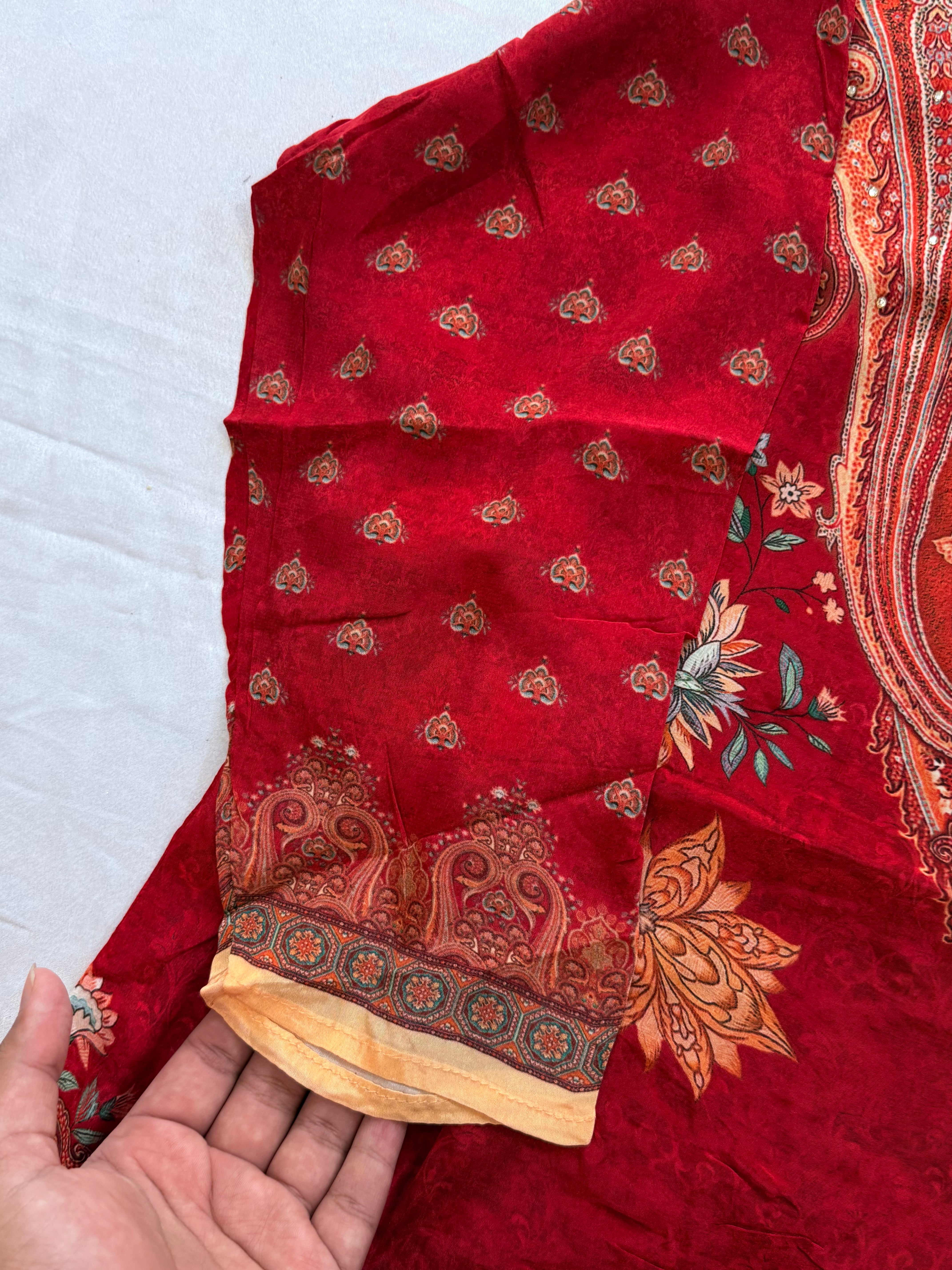 RED CREPE FARSHI SUIT