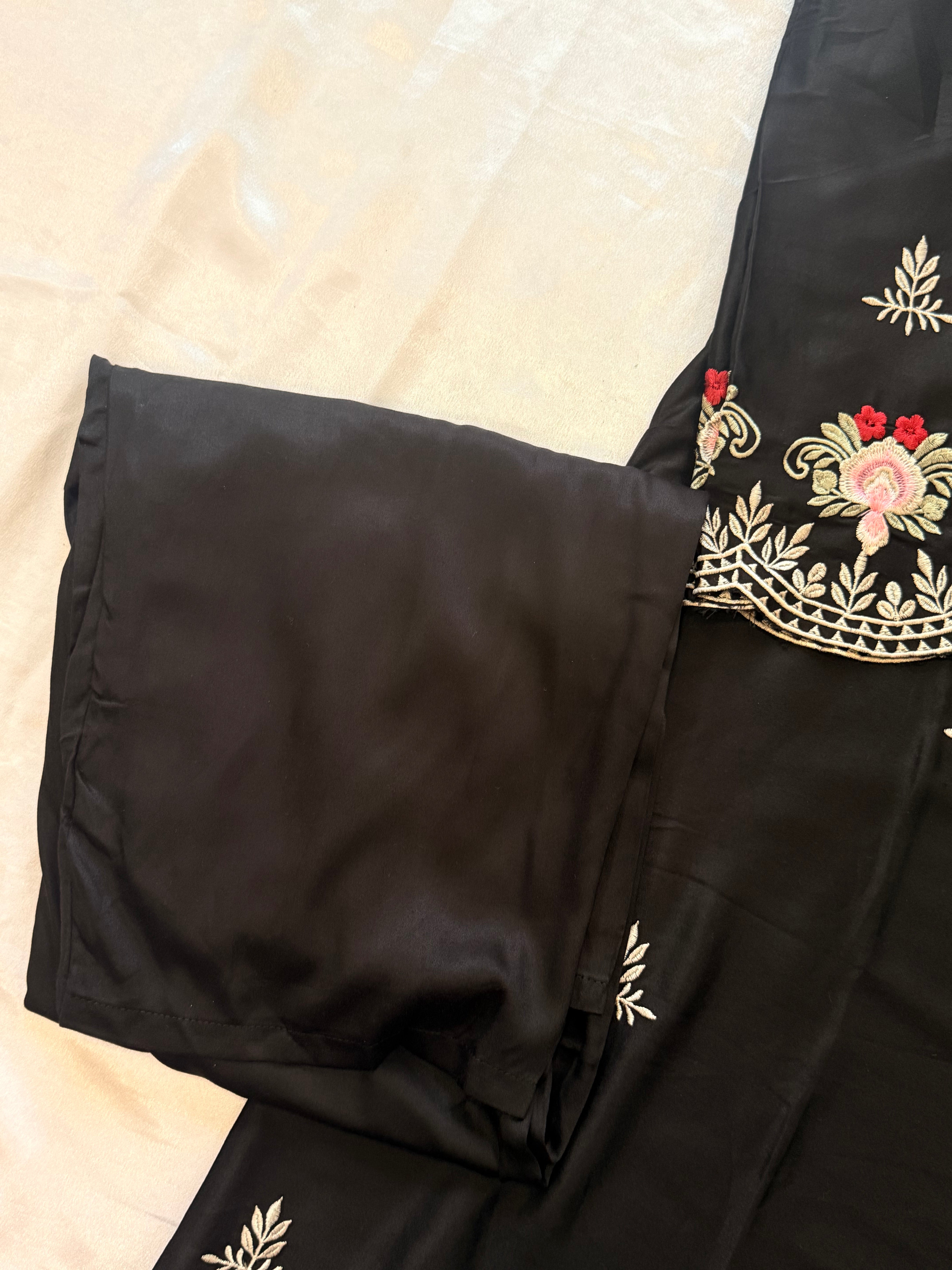 HARSHA KAFTAN EMBROIDERY SUIT