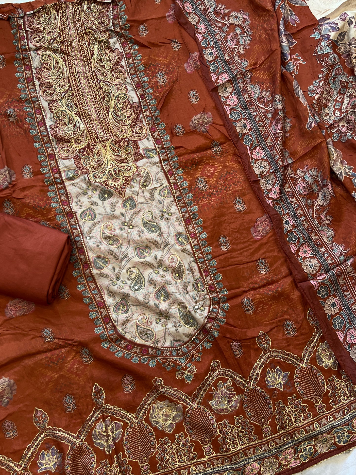 RUST MUSLIN EMBROIDERY SUIT 281