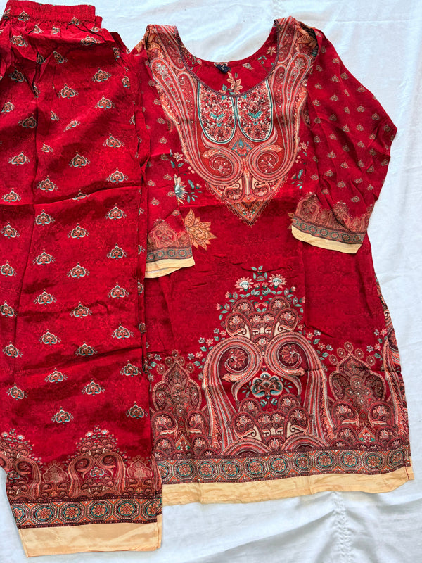 RED CREPE FARSHI SUIT