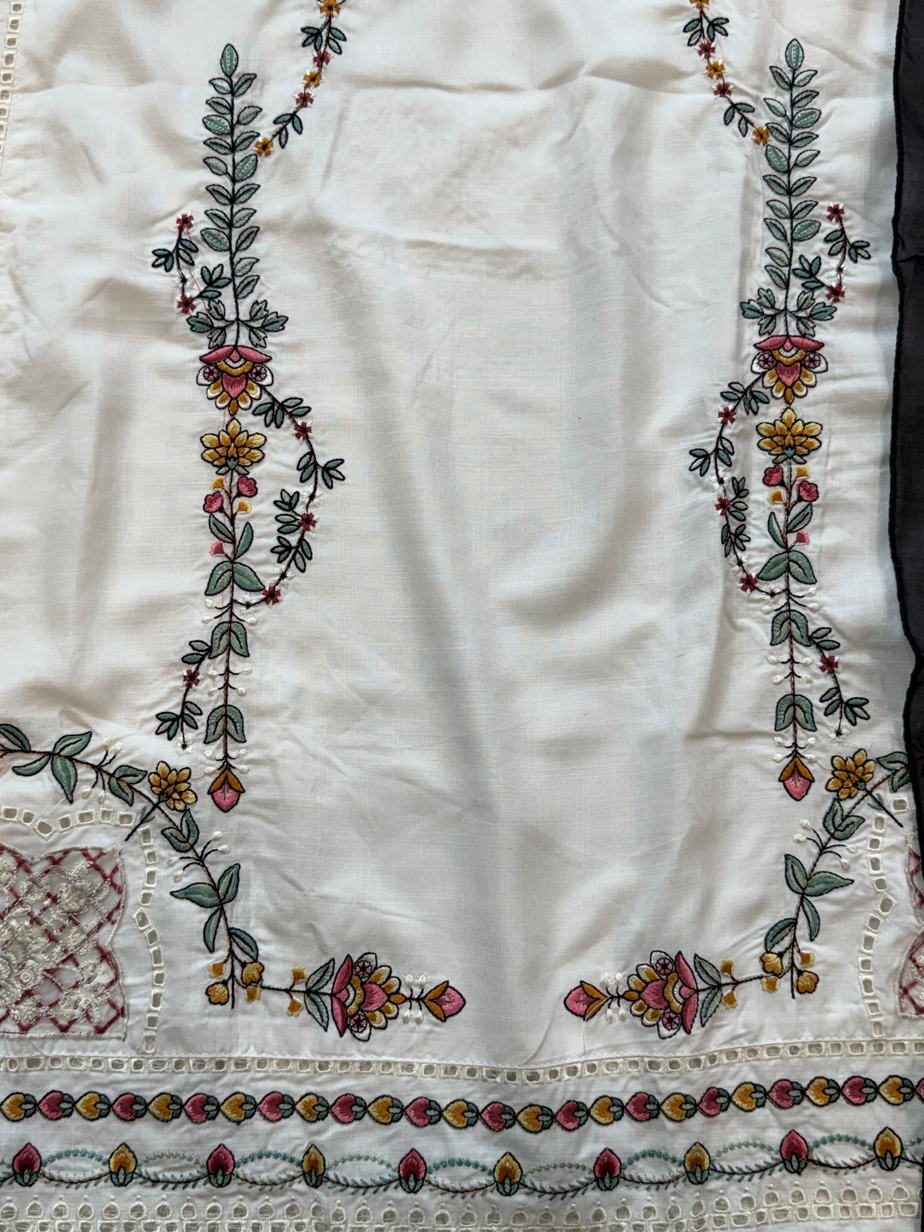 WHITE JUGNU LAWN EMBROIDERY SUIT