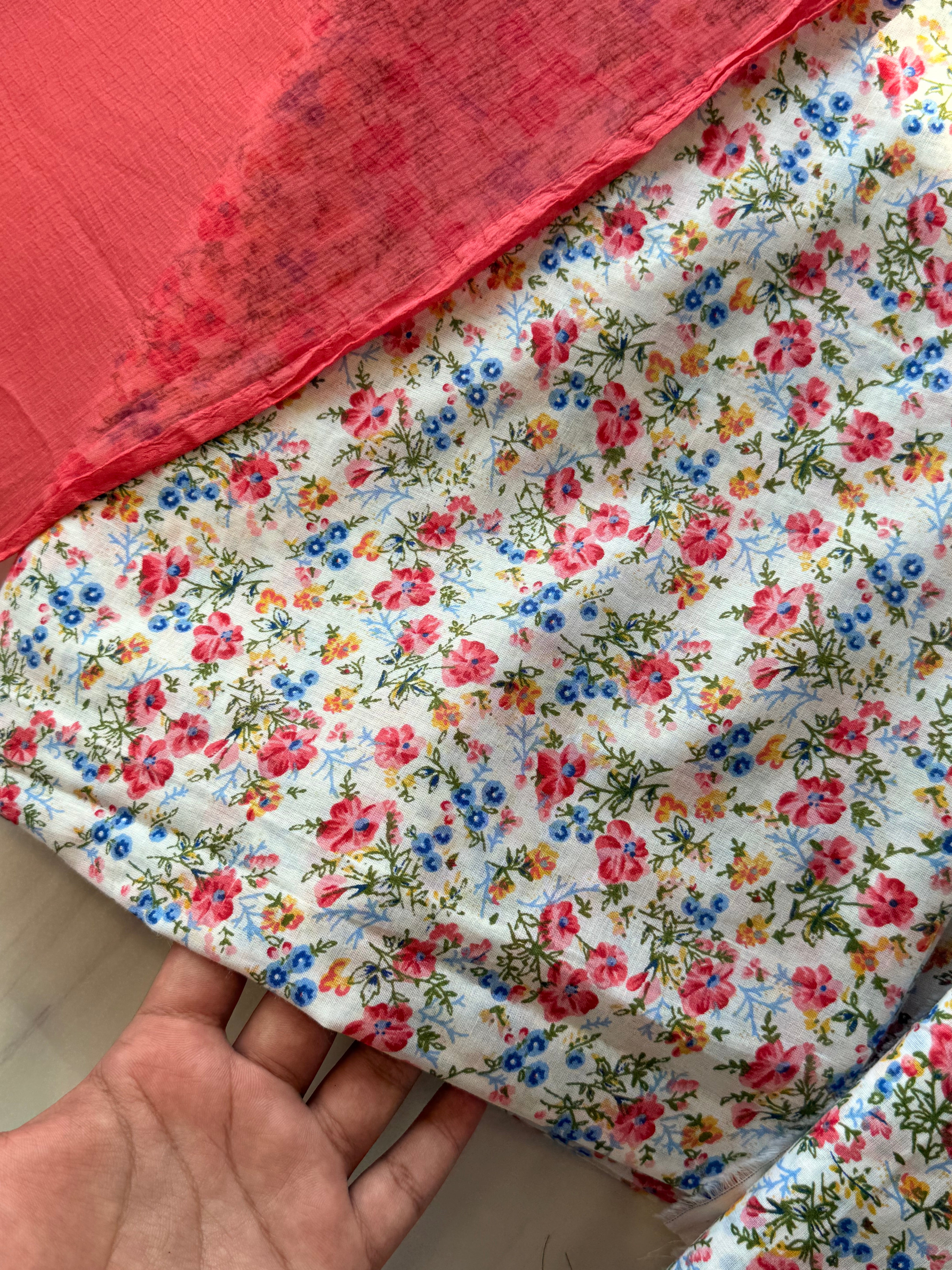 NIDA COTTON PRINTED UNSTITCHED SUIT