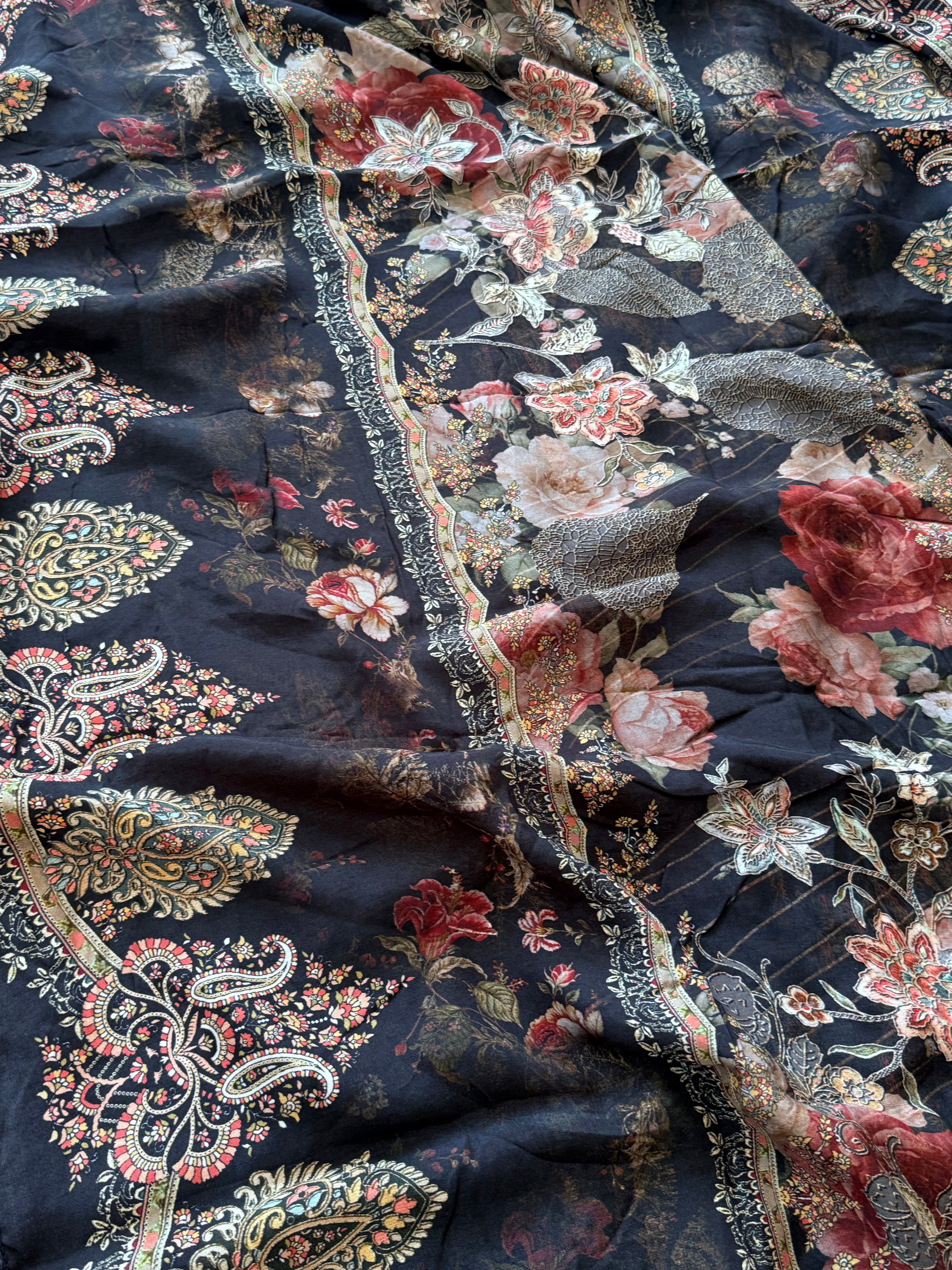 MUSLIN HAND EMBROIDERY SUIT