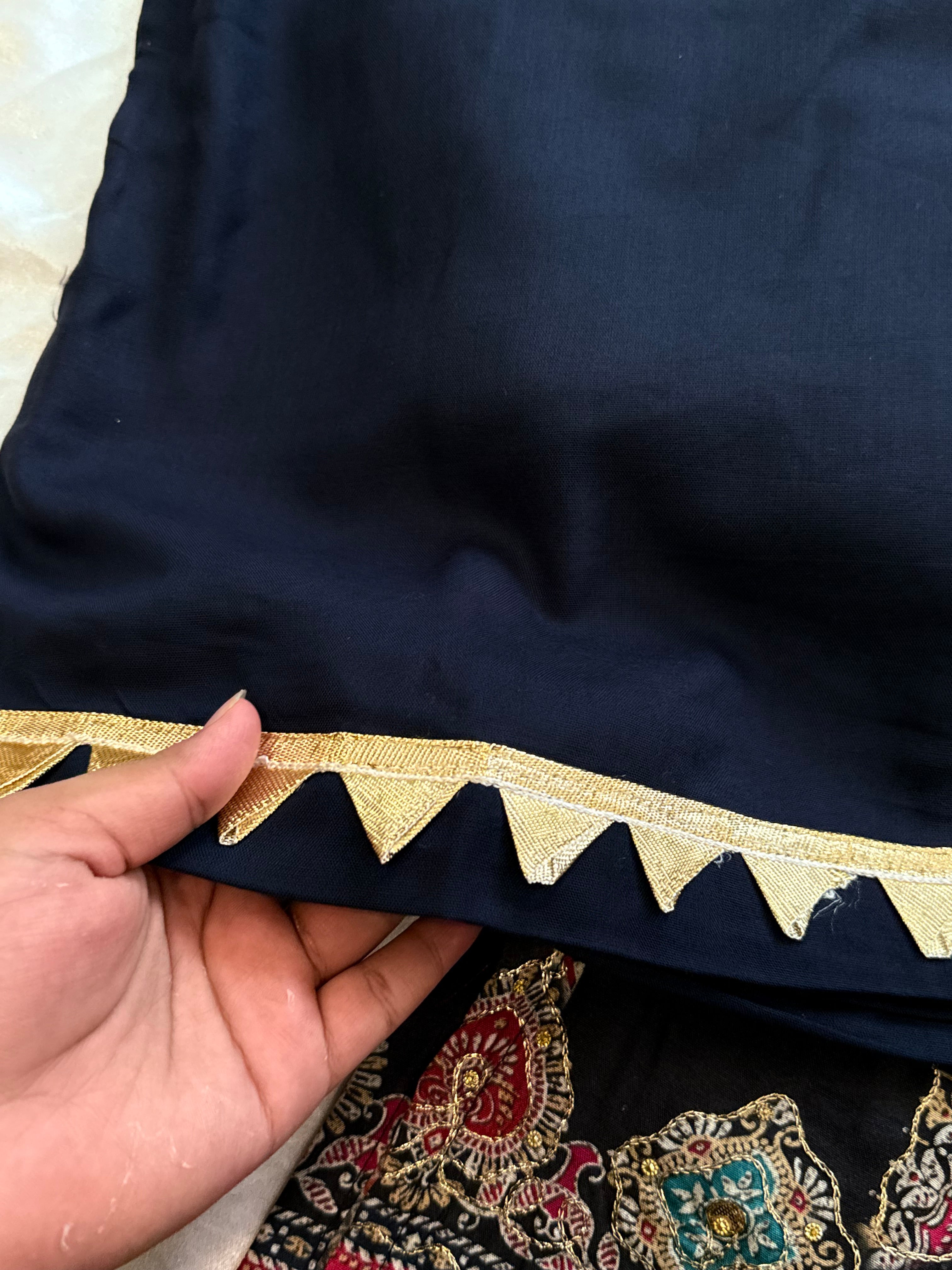 RAHI MUSLIN READYMADE SUIT 1