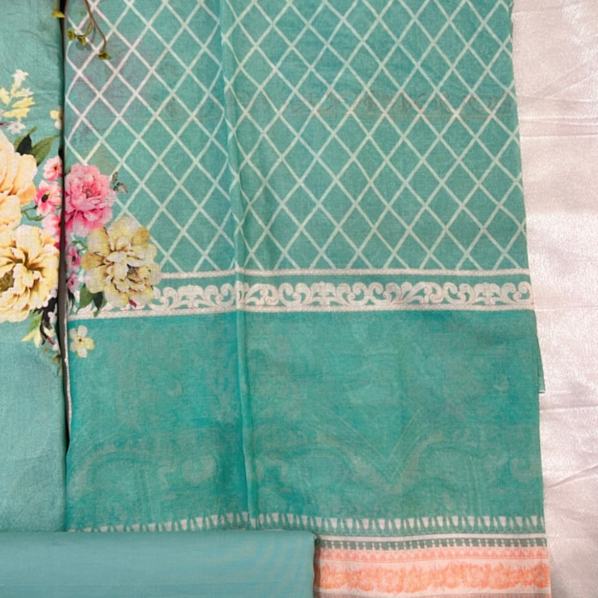 AMALEH LAWN NECK EMBROIDERY SEA GREEN SUIT