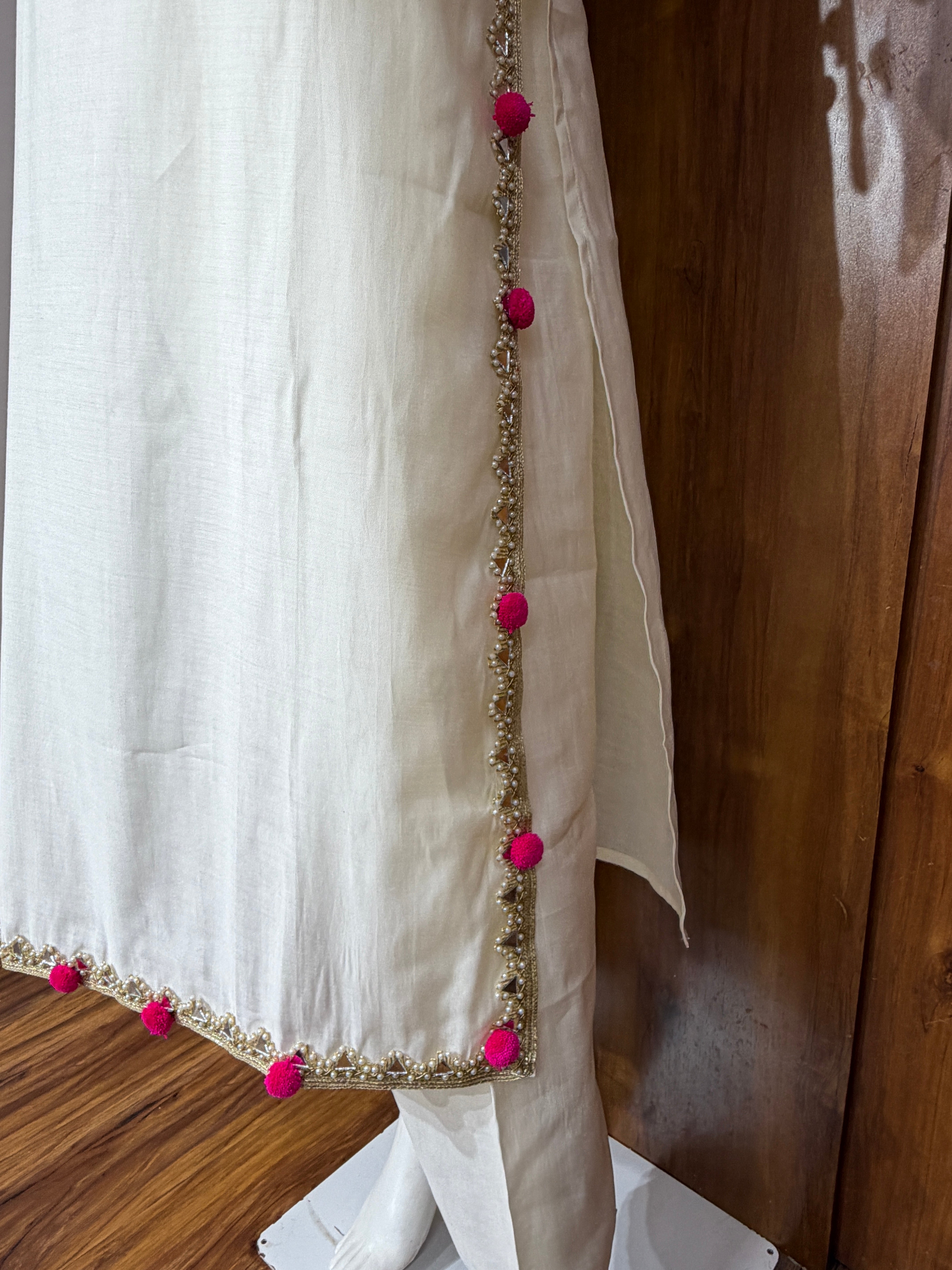 POM POM MUSLIN KAFTAN SUIT