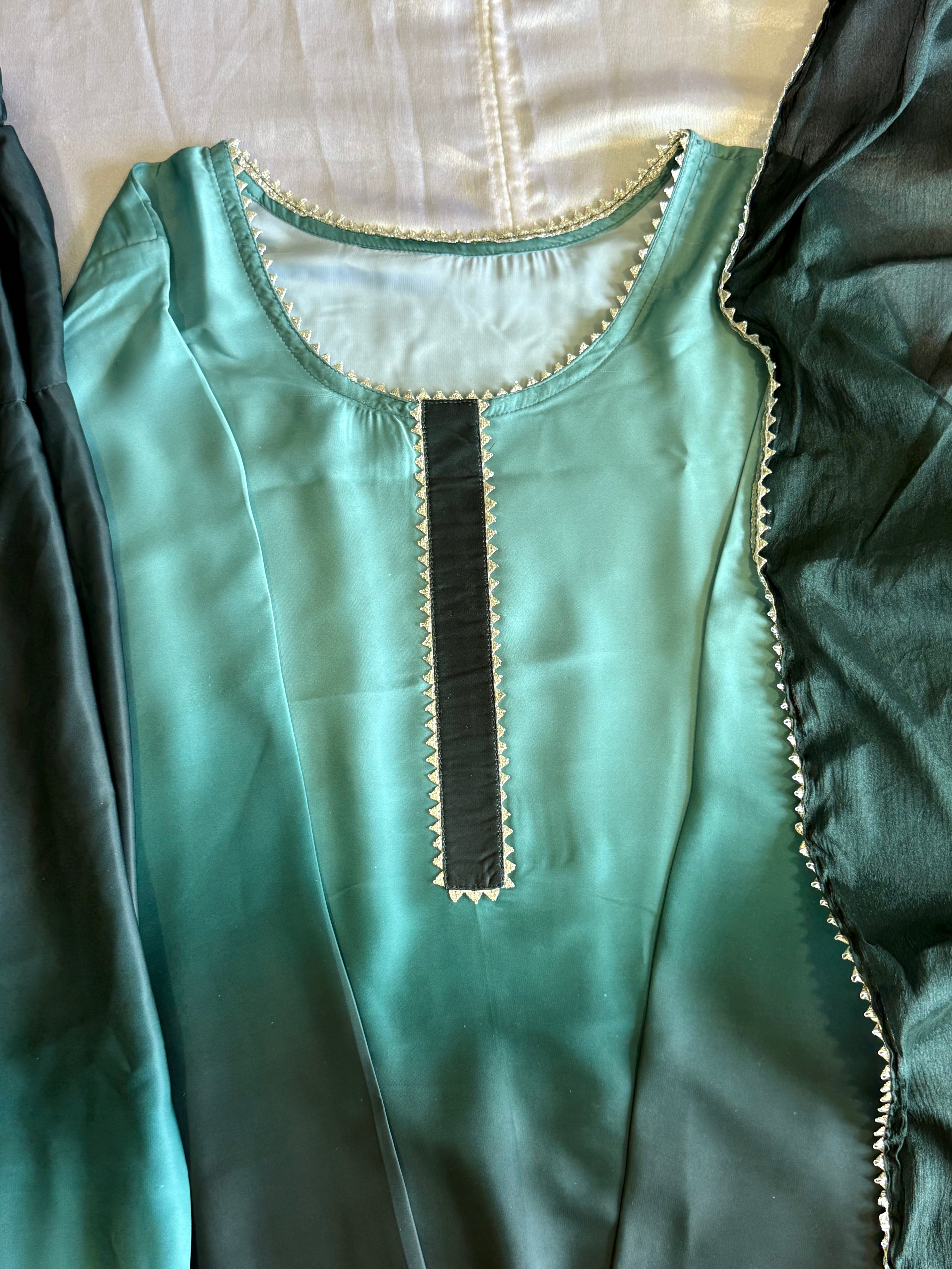 OMBRÉ FARSHI SHALWAR SUIT