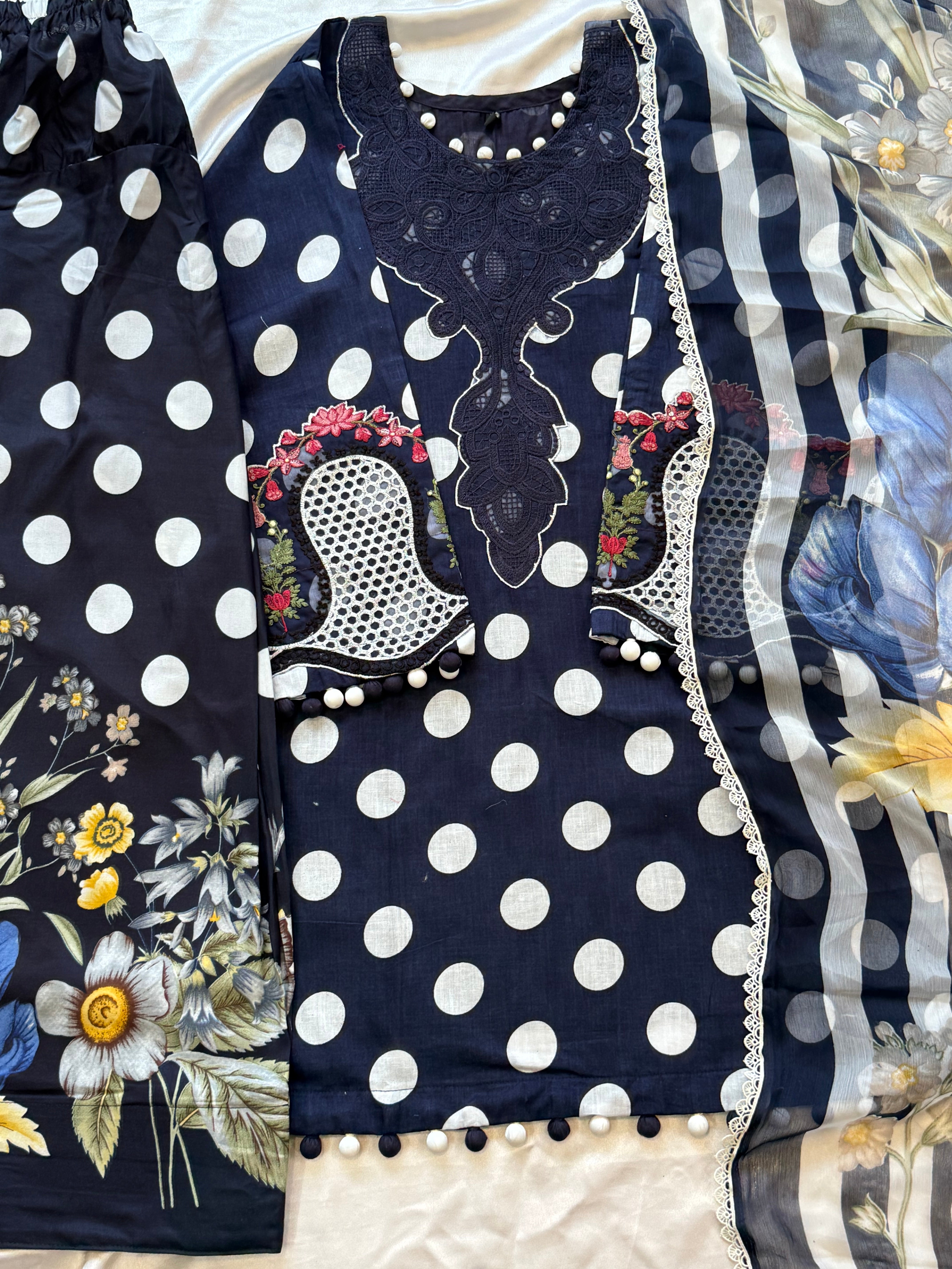 POLKA DOT PATCH FARSHI SHALWAR SUIT 4