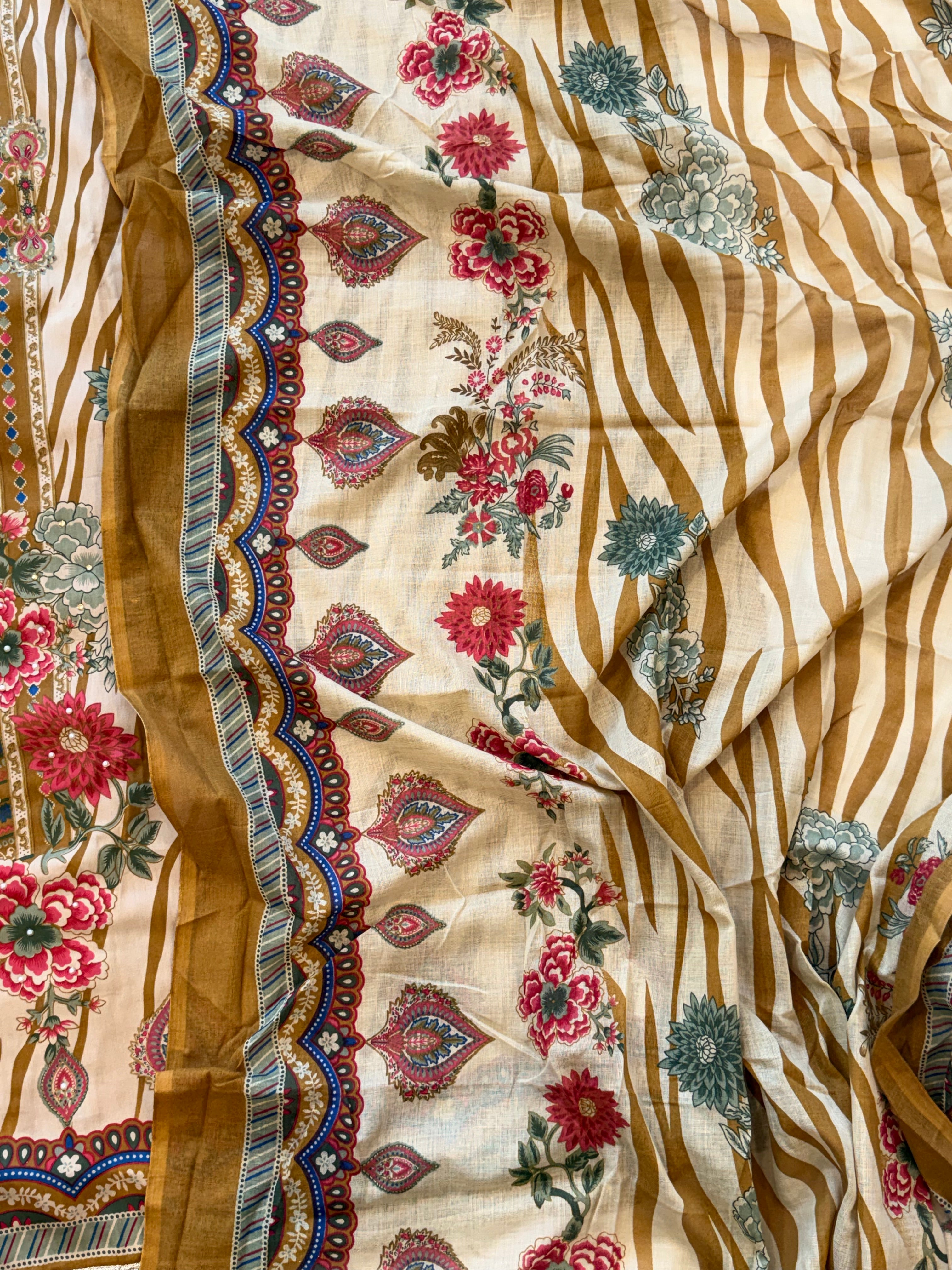 ROZANA PURE COTTON SUIT