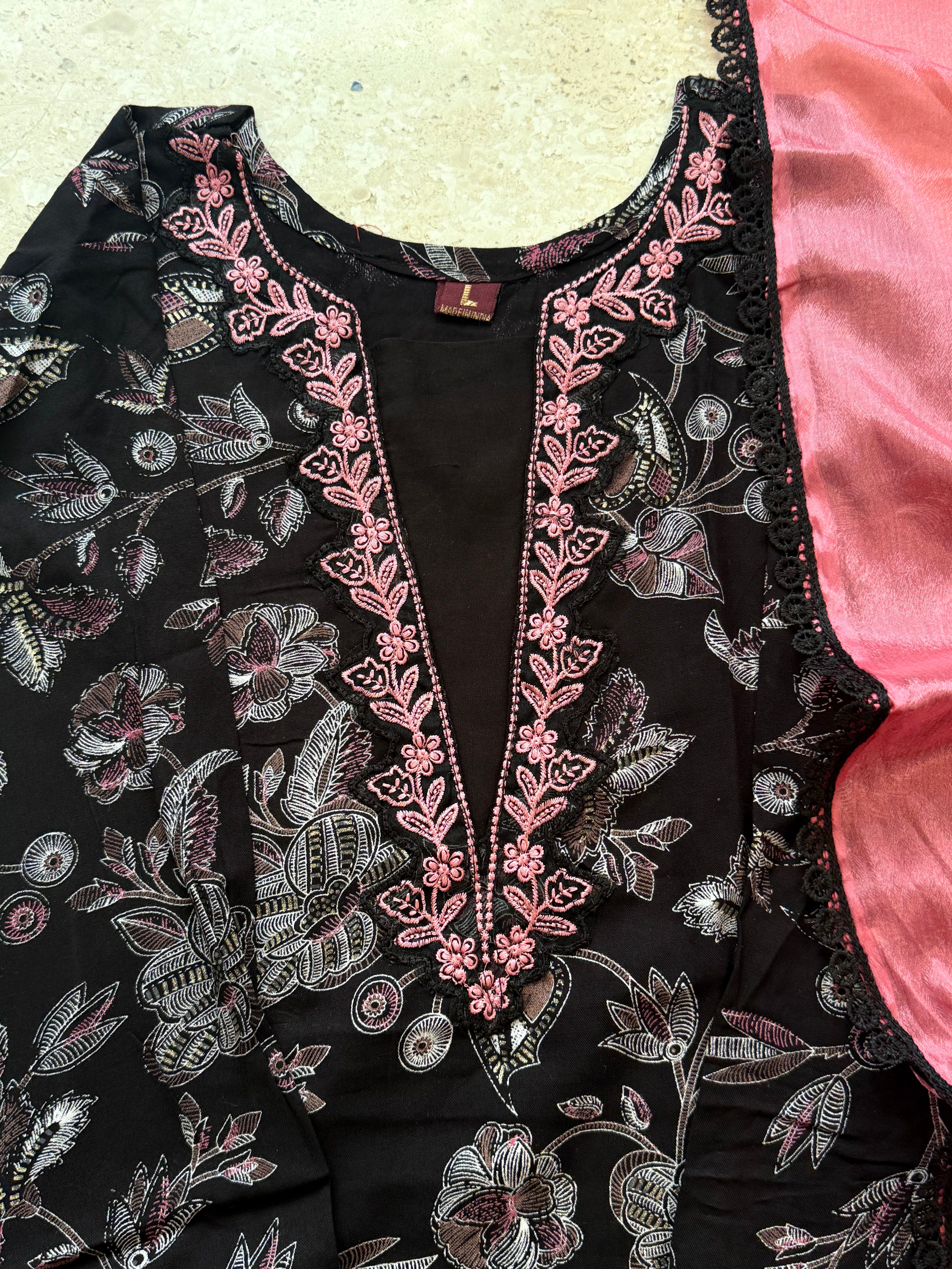 PURE LAWN CUTWORK READYMADE SUIT 3
