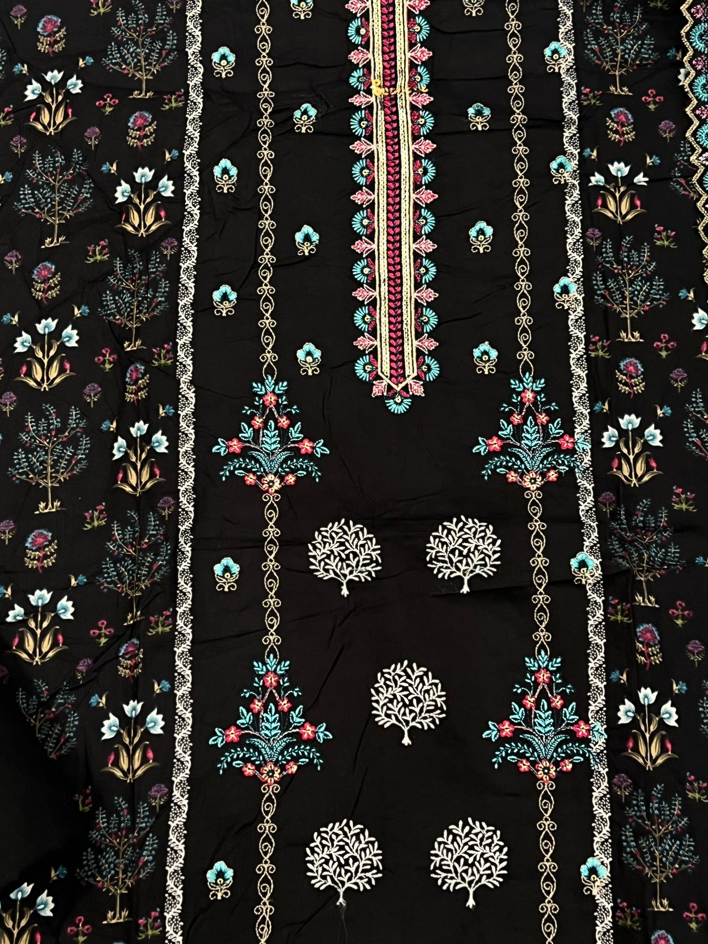 SABA BIN SAEED LAWN EMBROIDERY SUIT 3477 Q