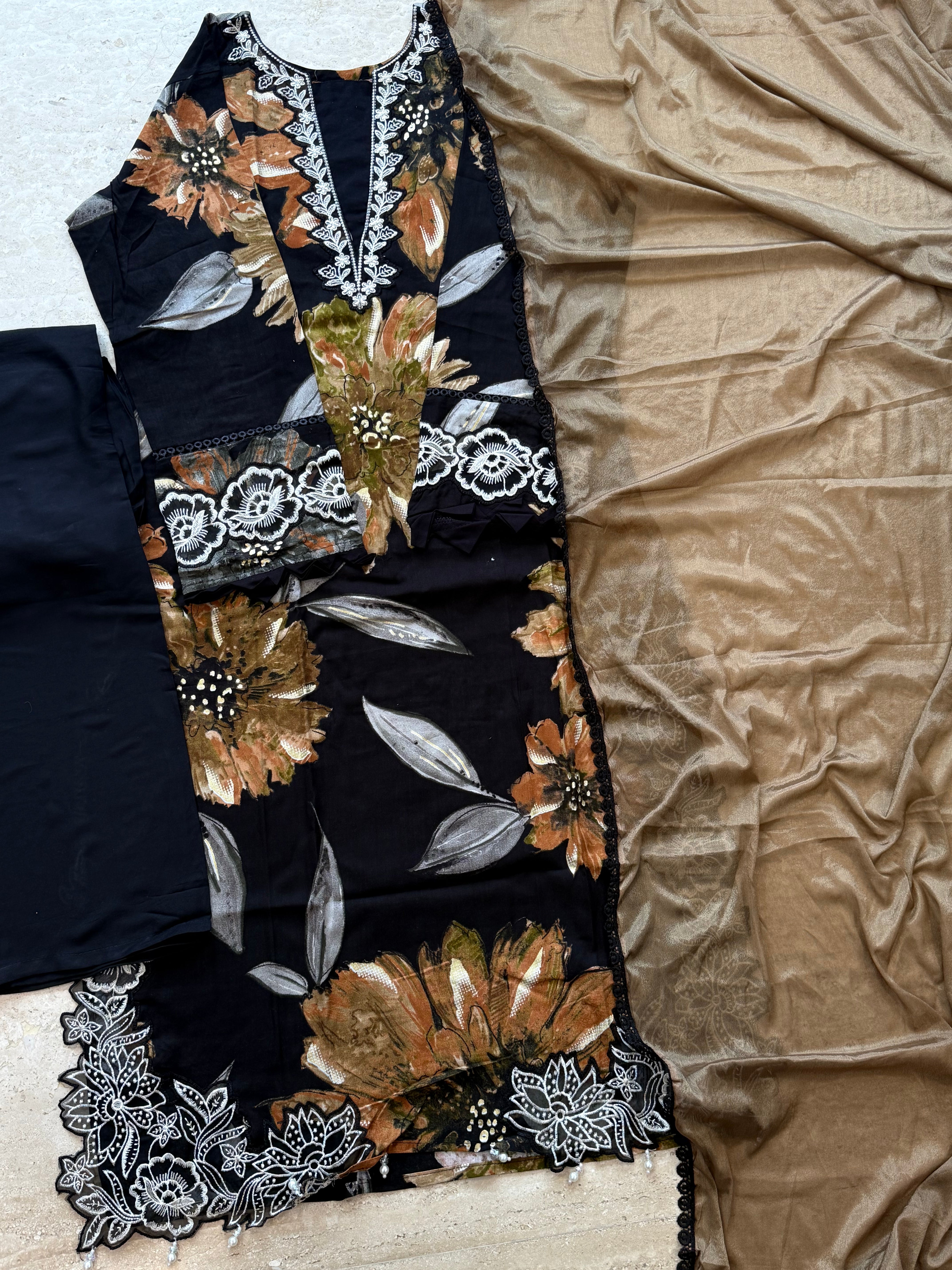 PURE LAWN CUTWORK READYMADE SUIT 2