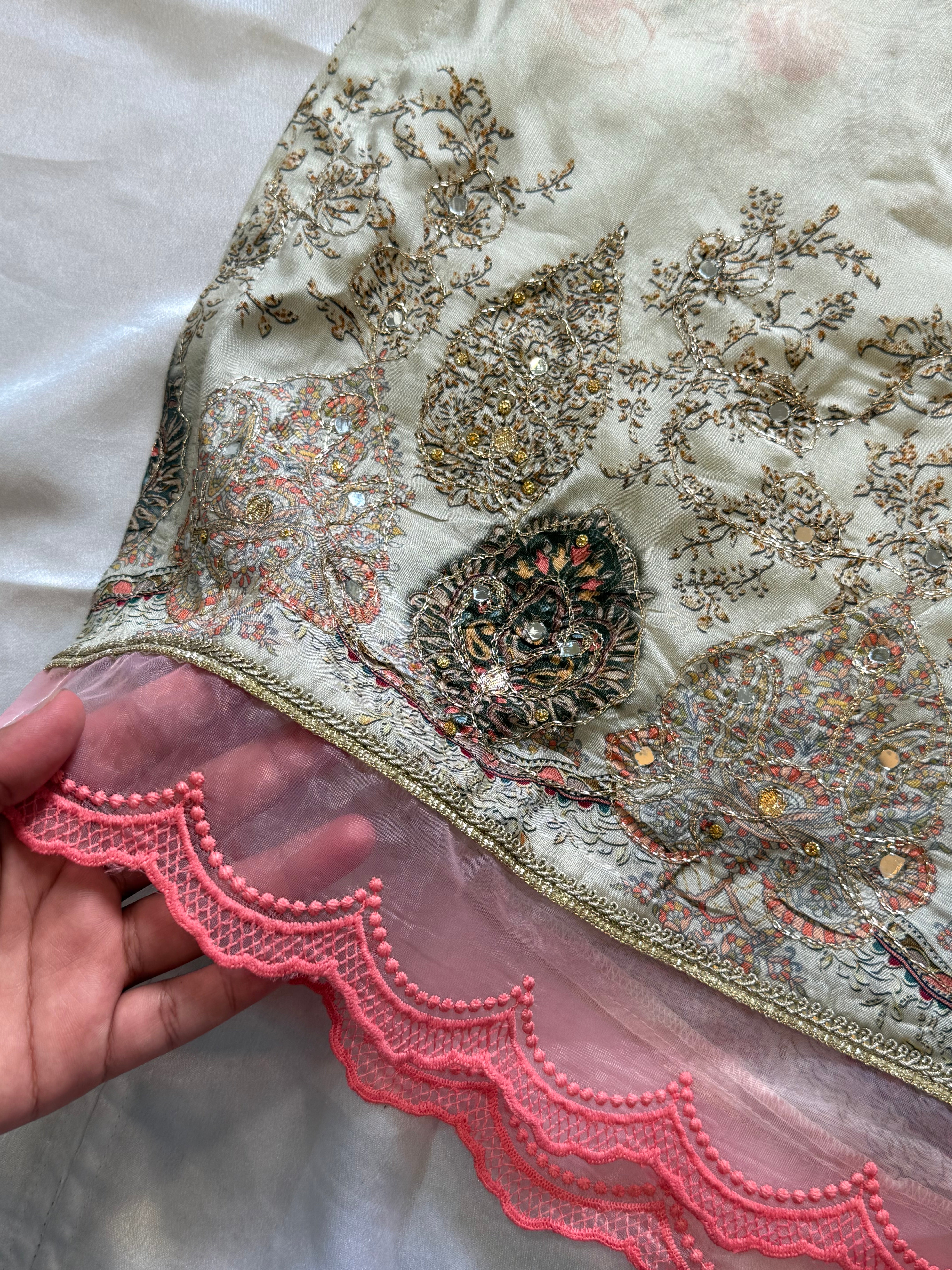 RAHI MUSLIN READYMADE SUIT