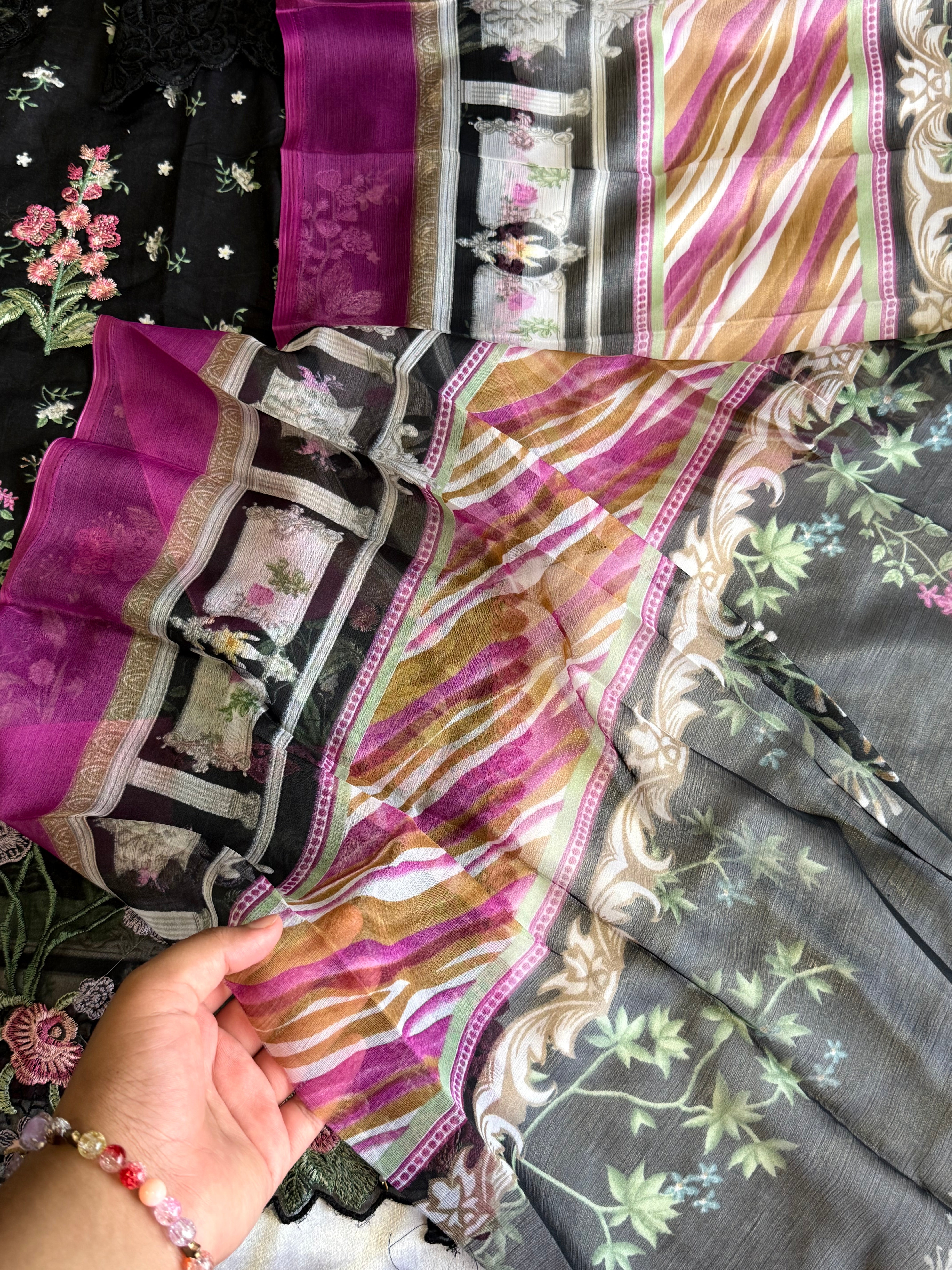 ELAF READYMADE EMBROIDERED SUIT