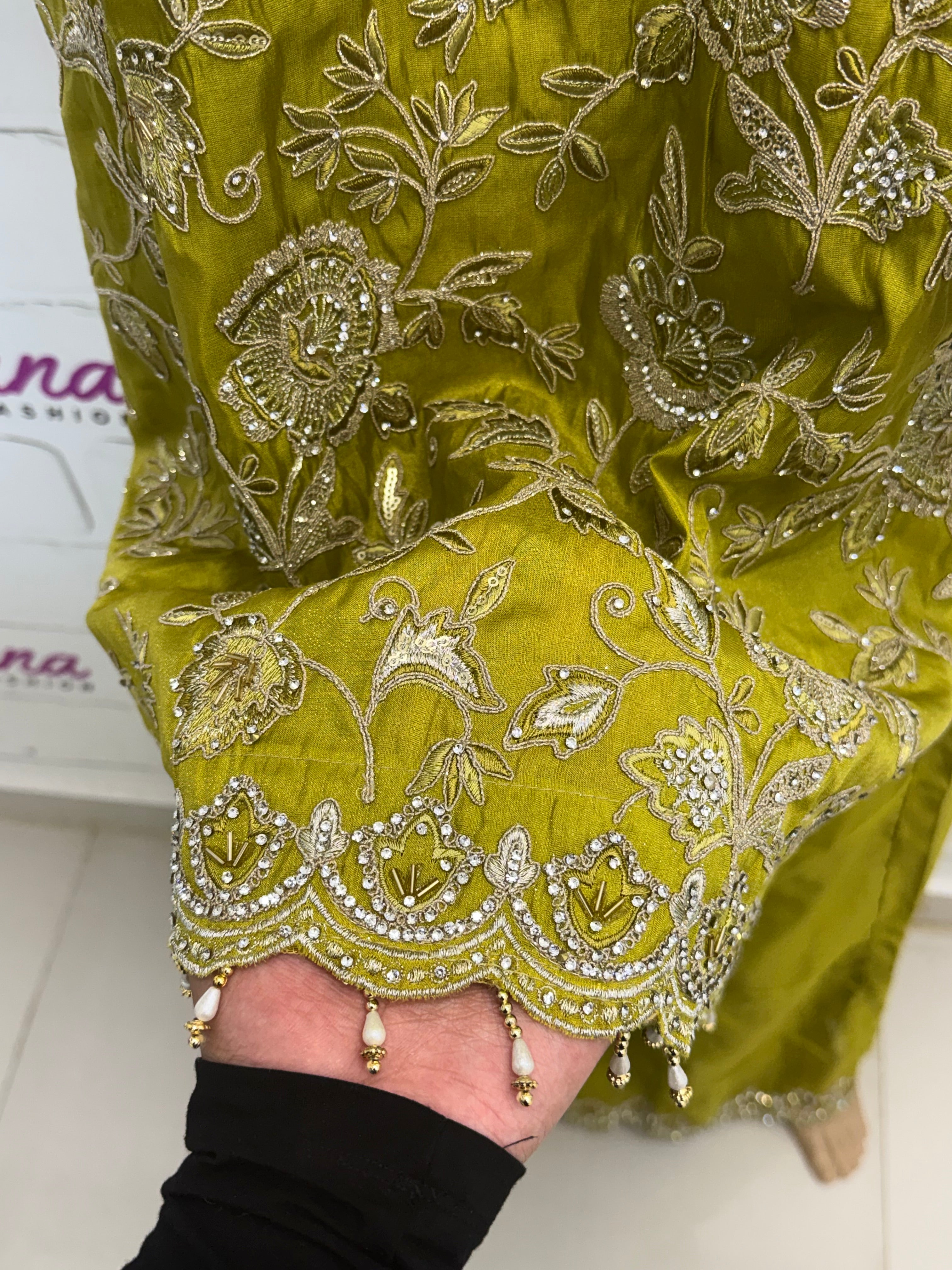 HARSHA HANDWORK READYMADE SUIT R