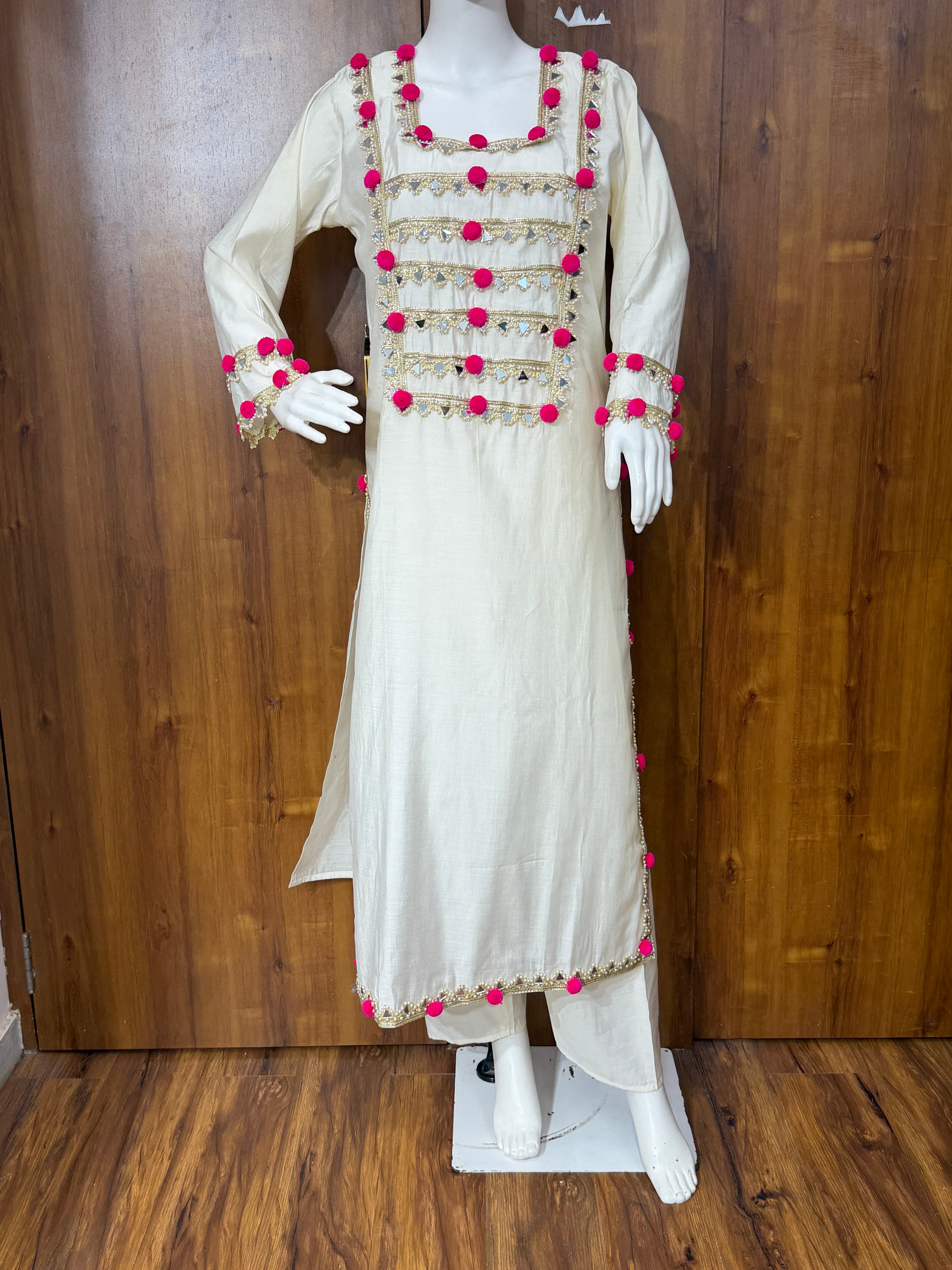 POM POM MUSLIN KAFTAN SUIT