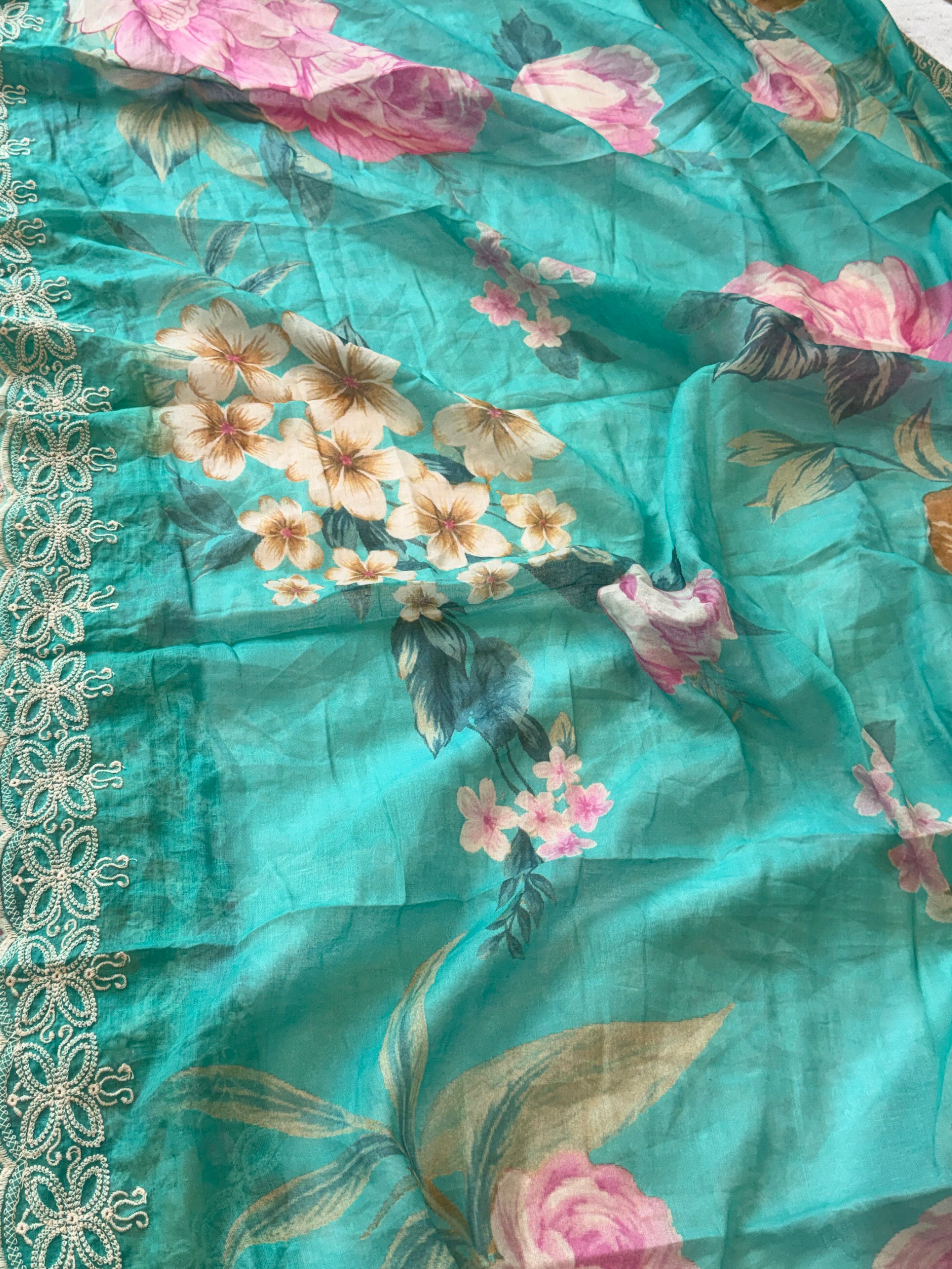 FIZA LAWN EMBROIDERY SUIT 3