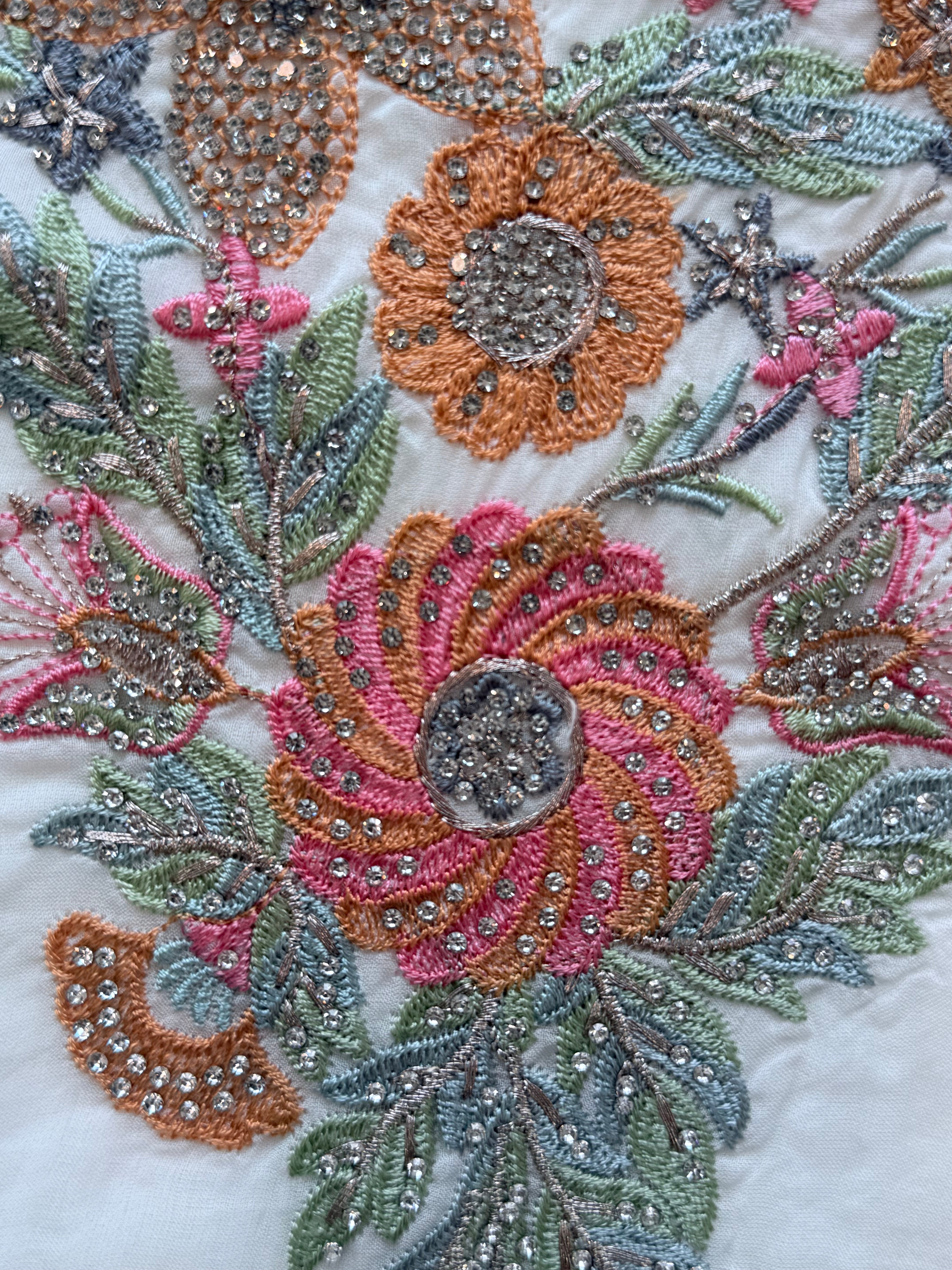 AFREEN FARSHI HANDWORK SUIT
