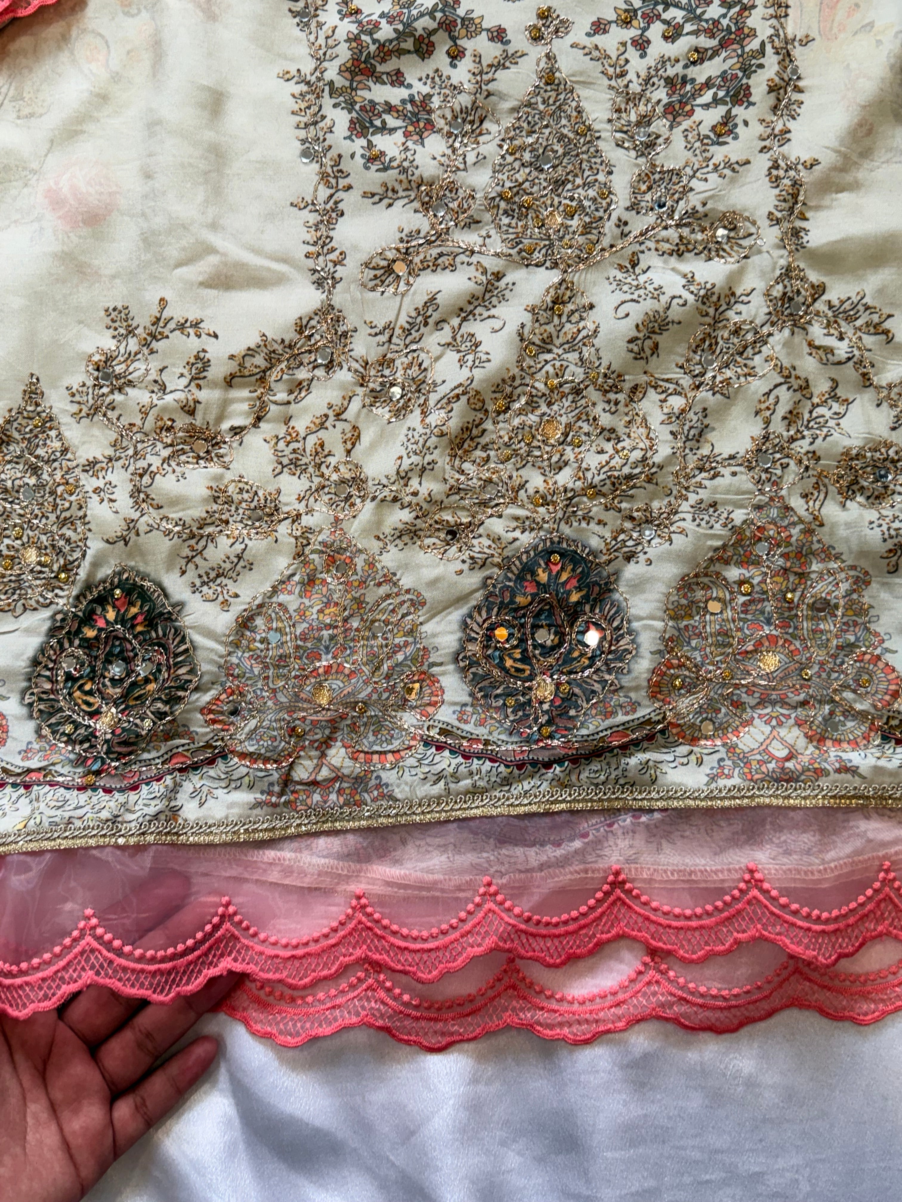 RAHI MUSLIN READYMADE SUIT