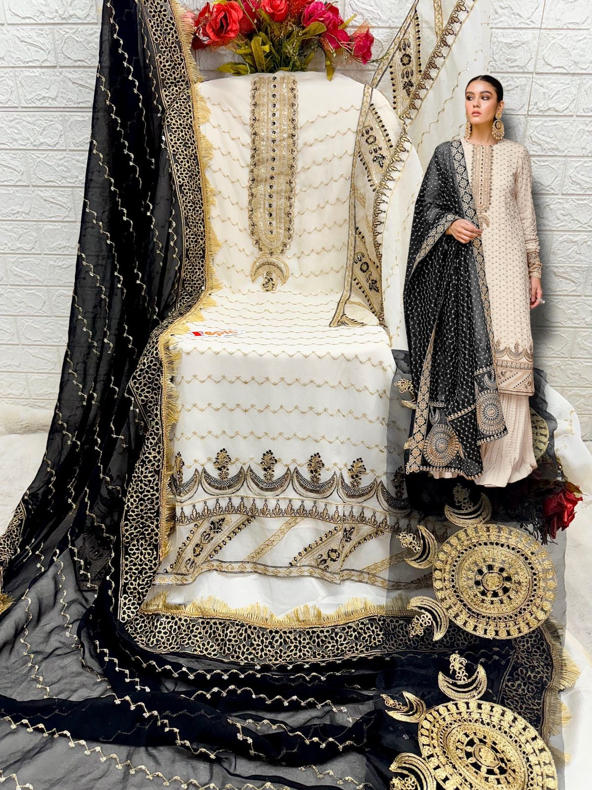 OFF WHITE AND BLACK GEORGETTE EMBROIDERY SUIT 1895