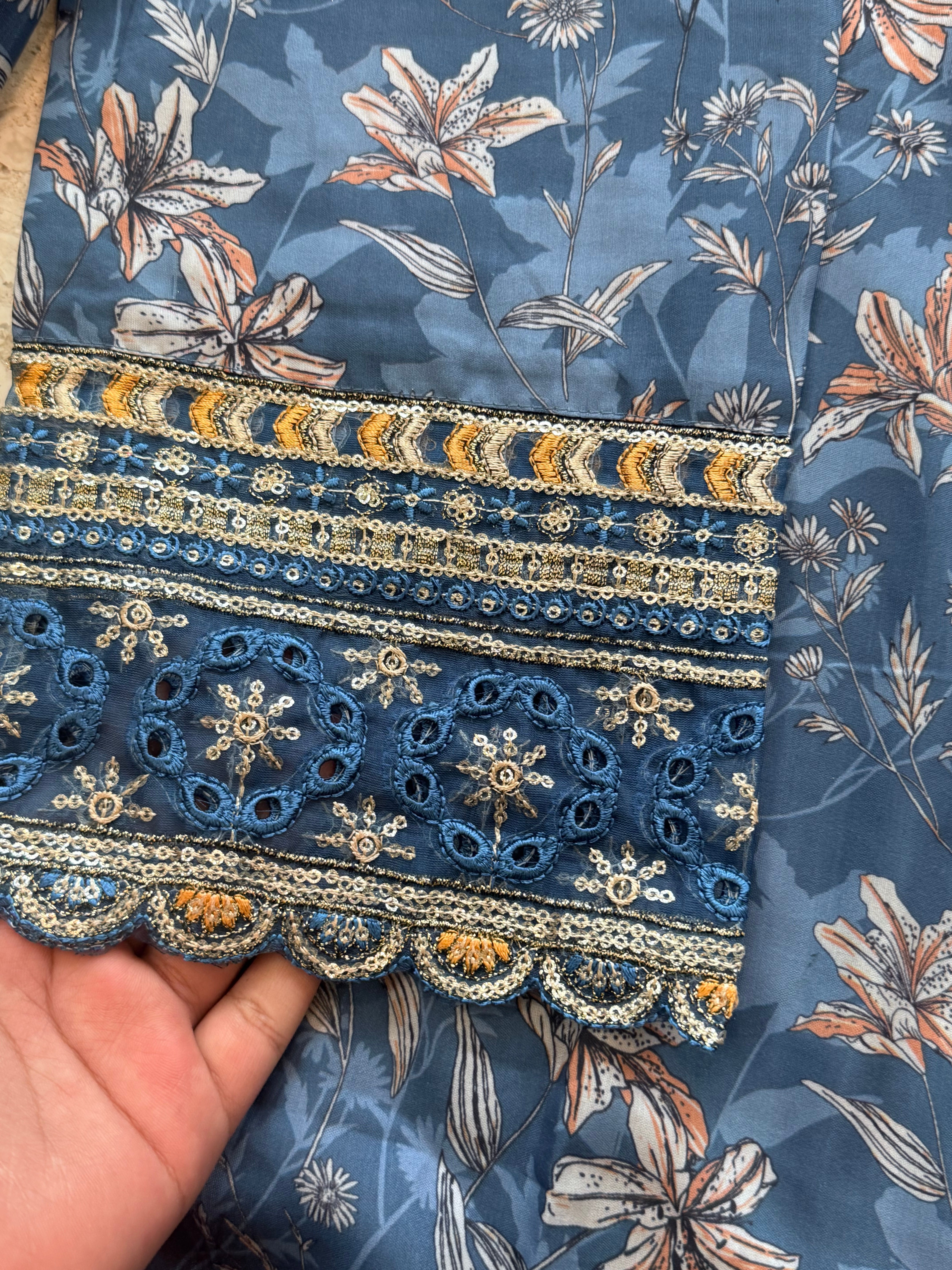 HANIA CREPE FARSHI SHALWAR SUIT  Q