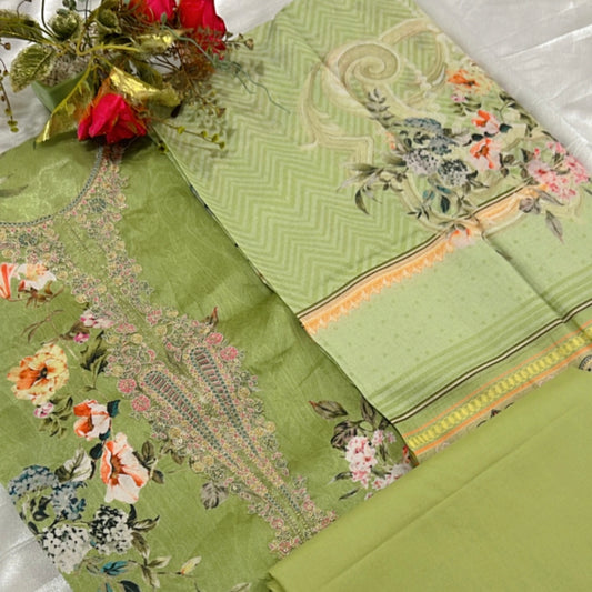 AMALEH LAWN NECK EMBROIDERY GREEN SUIT