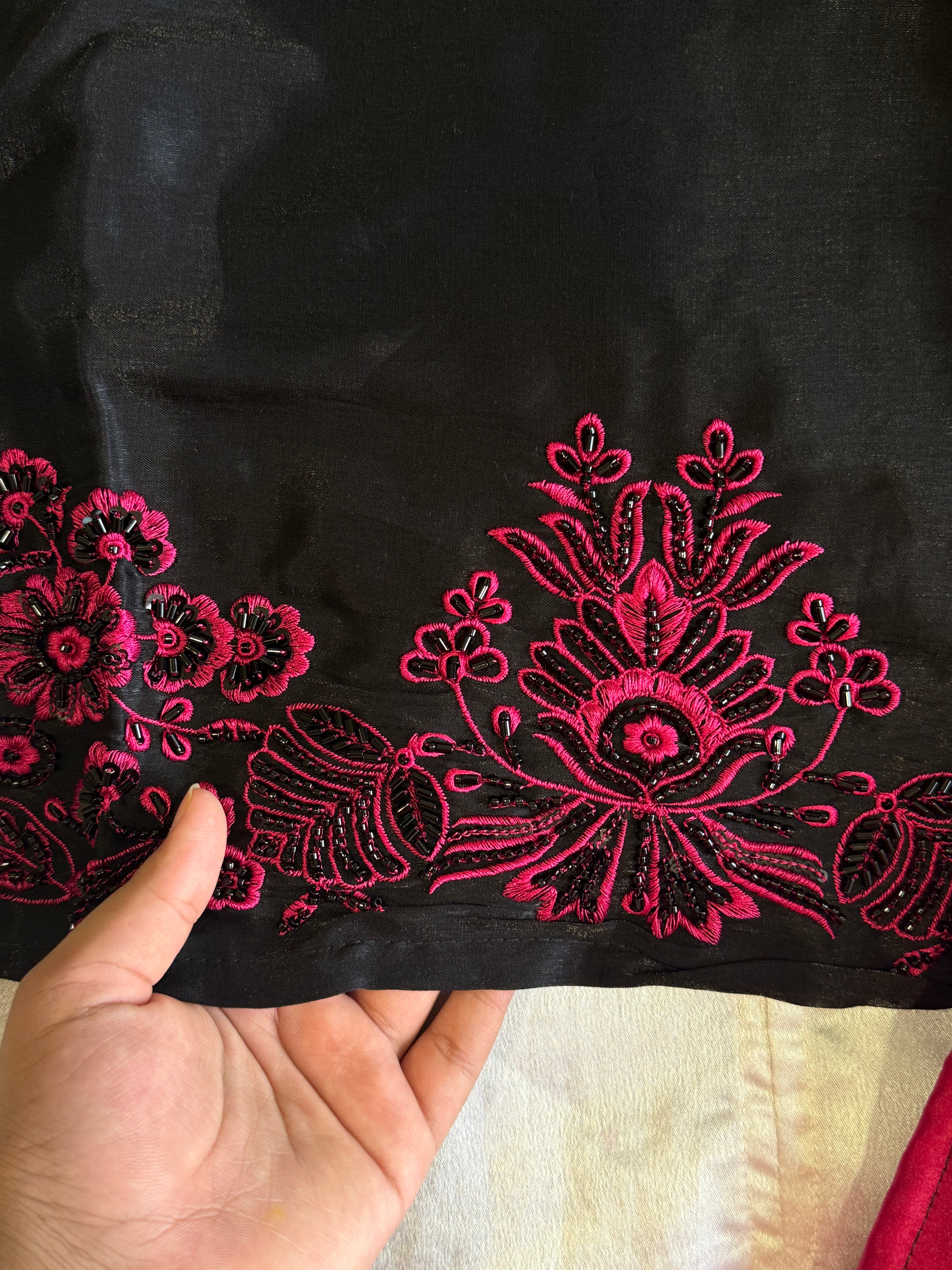 ORGANZA  FARSHI HANDWORK SUIT