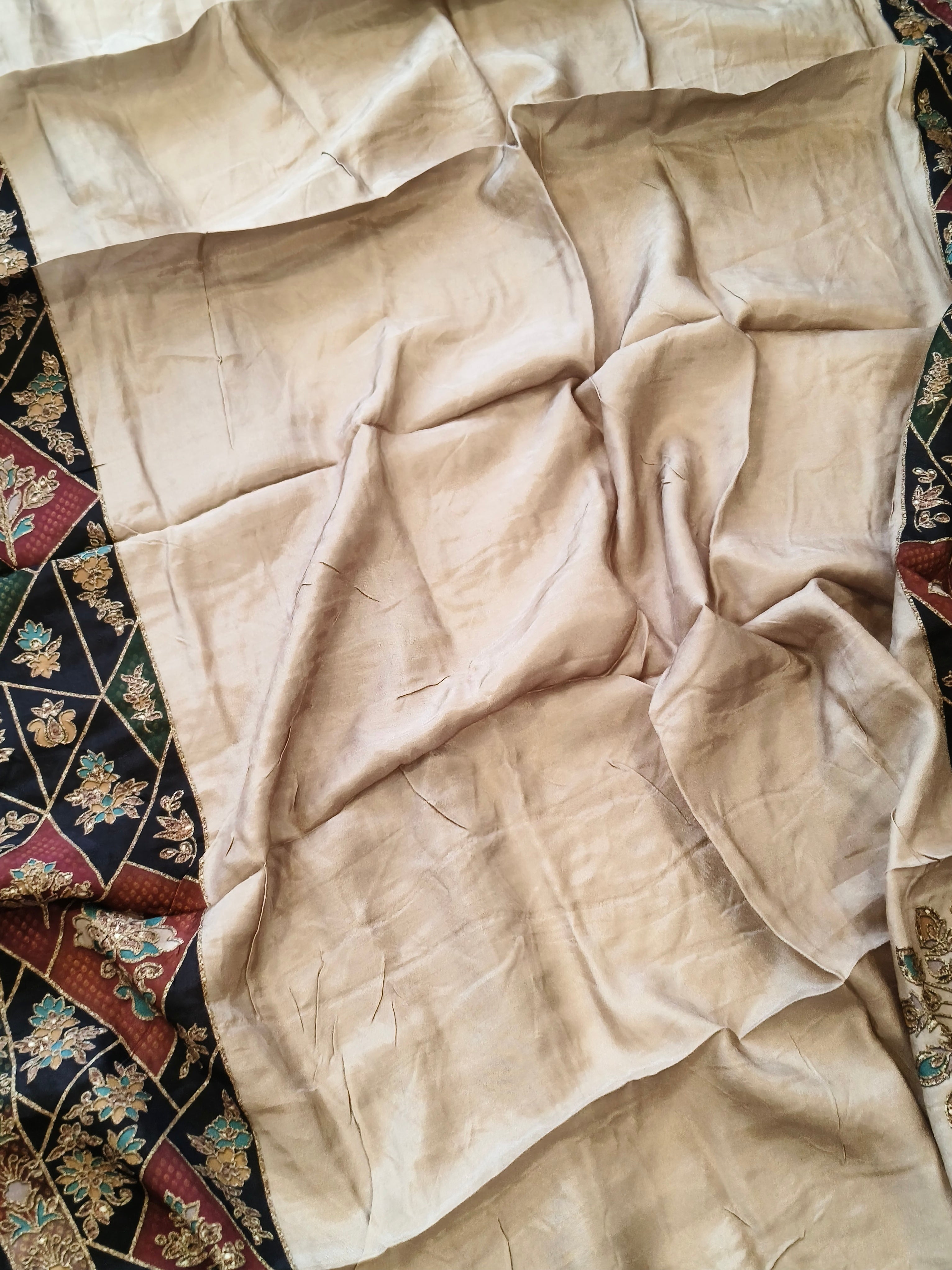 MUSLIN HAND EMBROIDERY SUIT 356