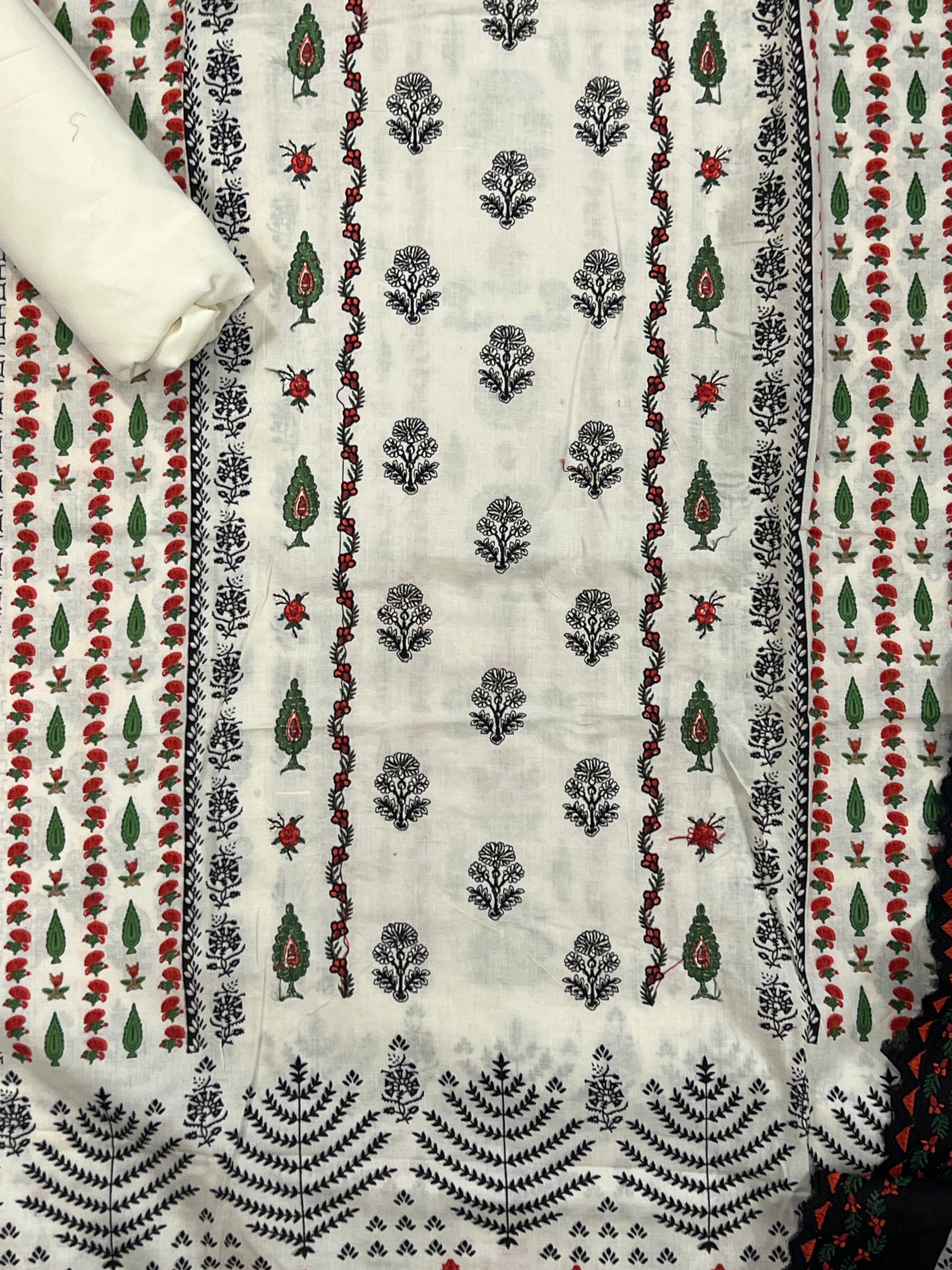 SABA BINSAEED LAWN EMBROIDERY SUIT 1