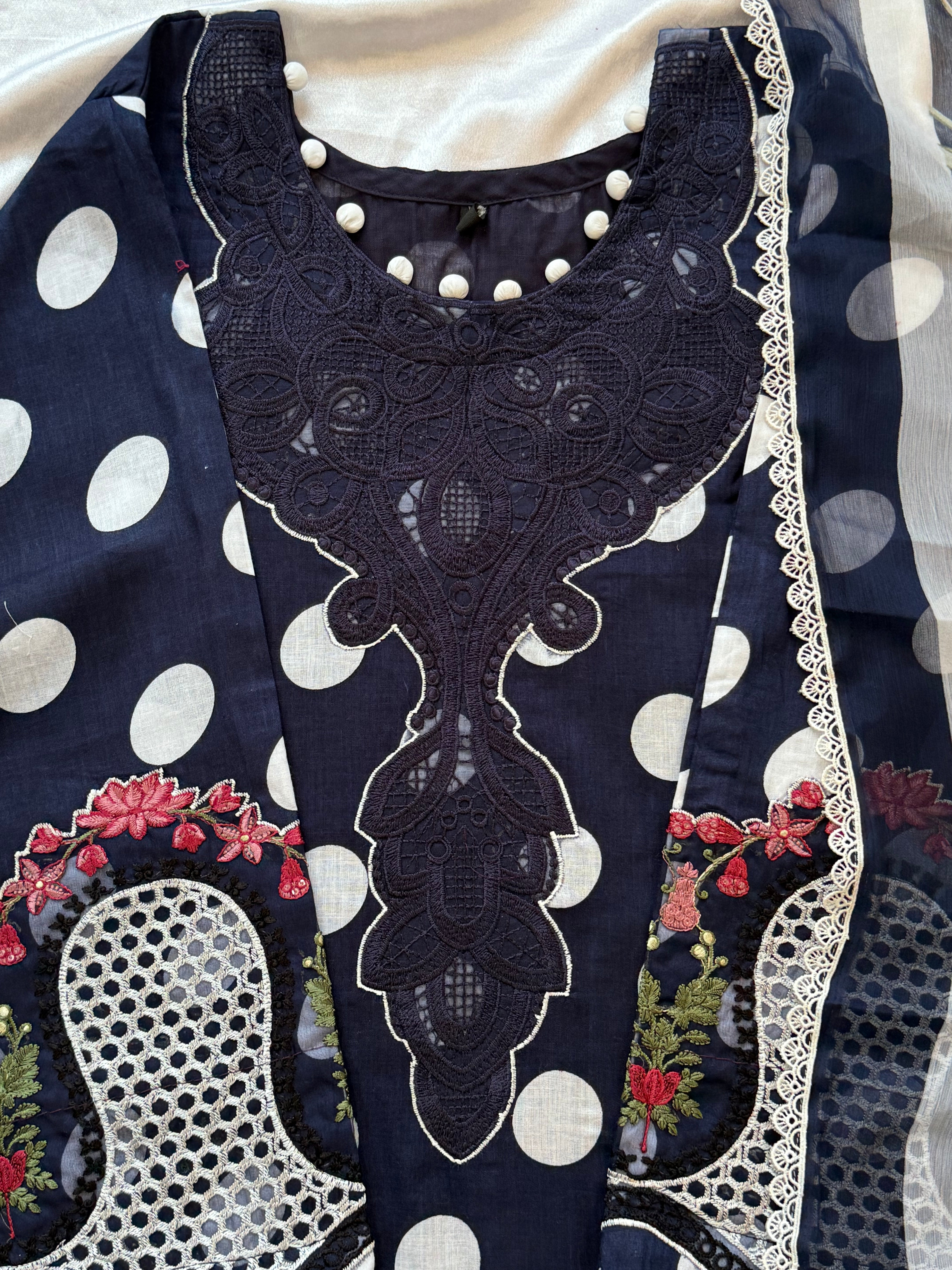 POLKA DOT PATCH FARSHI SHALWAR SUIT 4