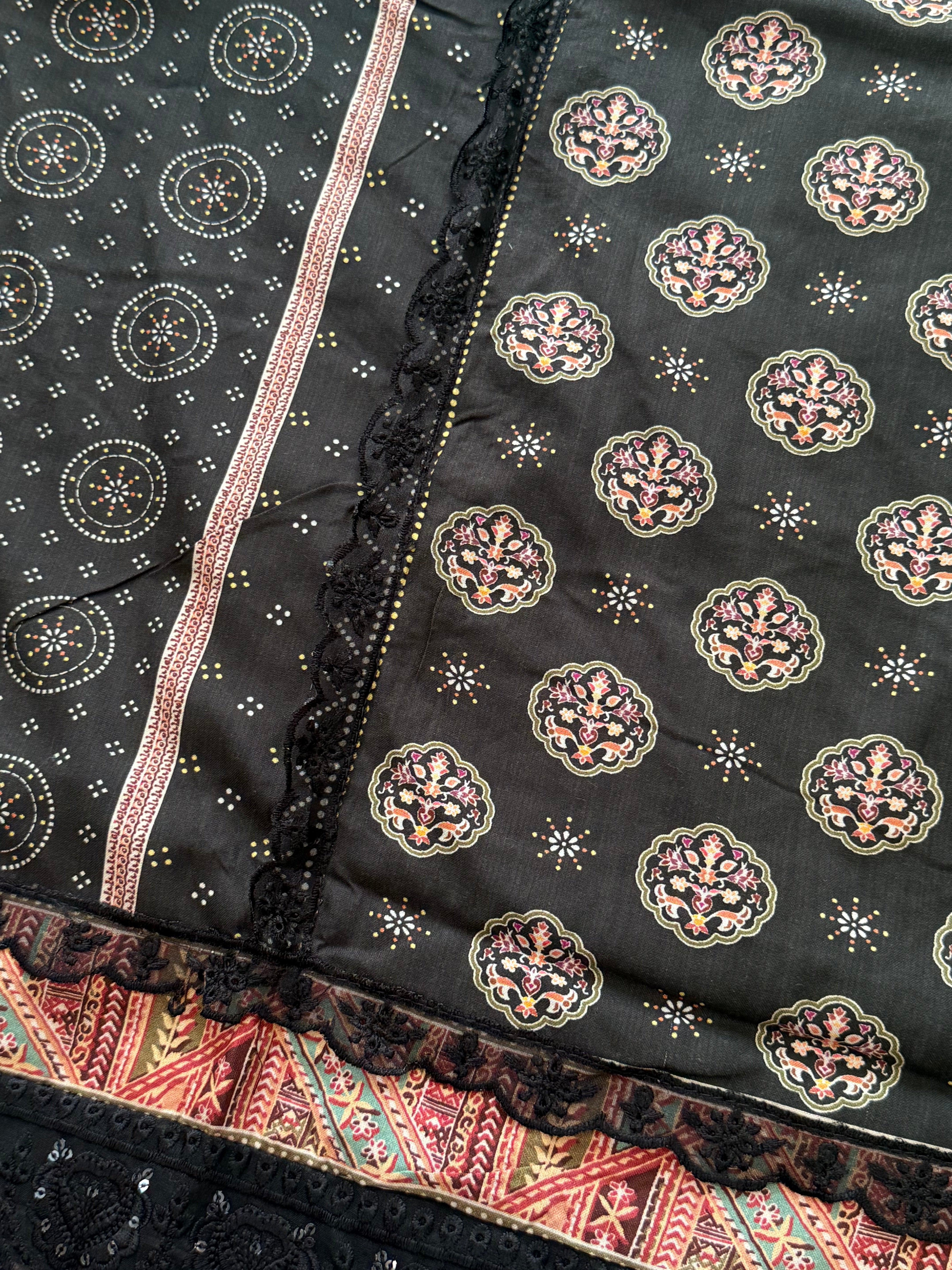 BAGH EMBROIDERY SUIT 5