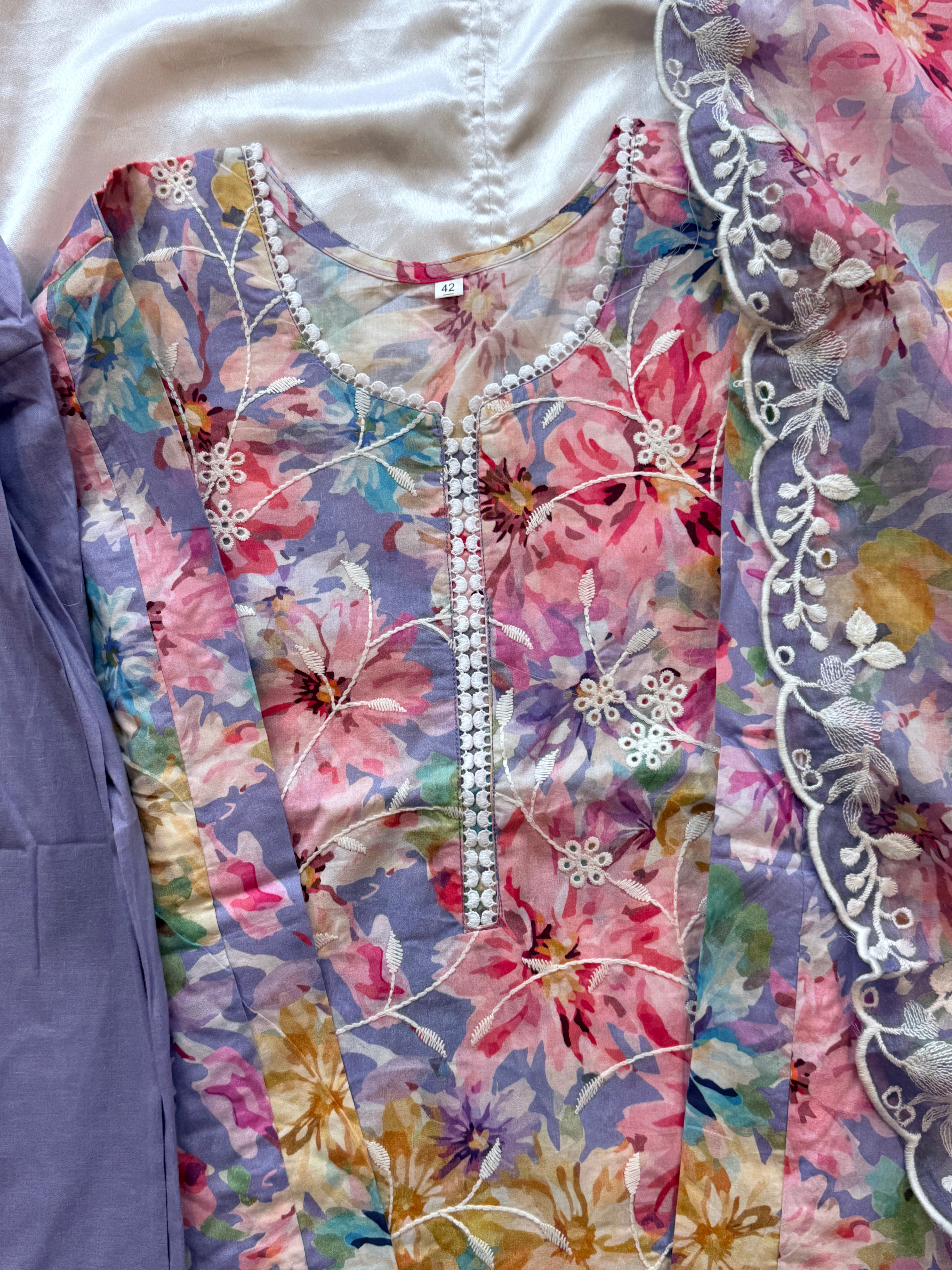 IZNIK FARSHI SHALWAR SUIT 1