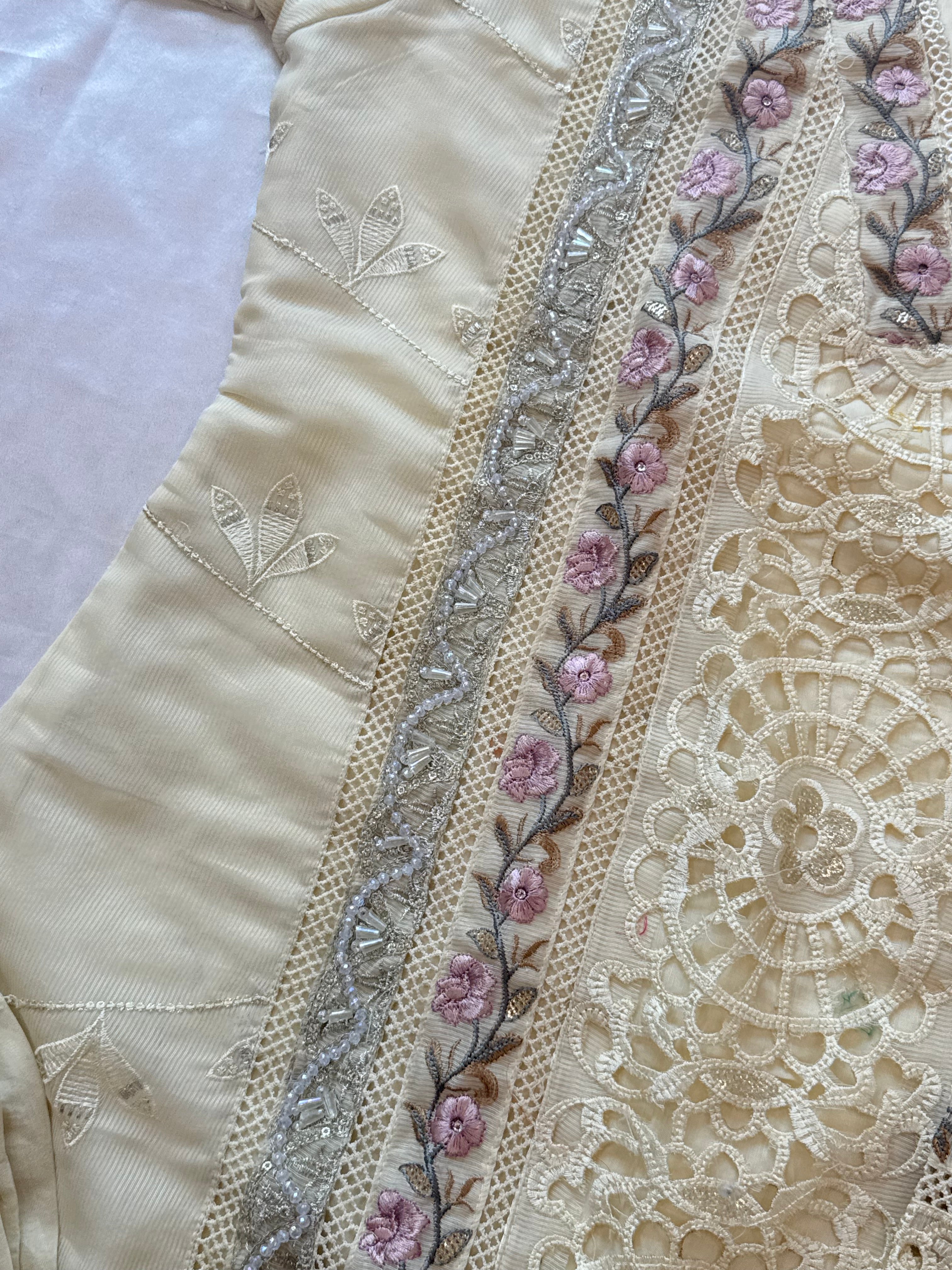 RUHI ORGANZA READYMADE SUIT 5 Q
