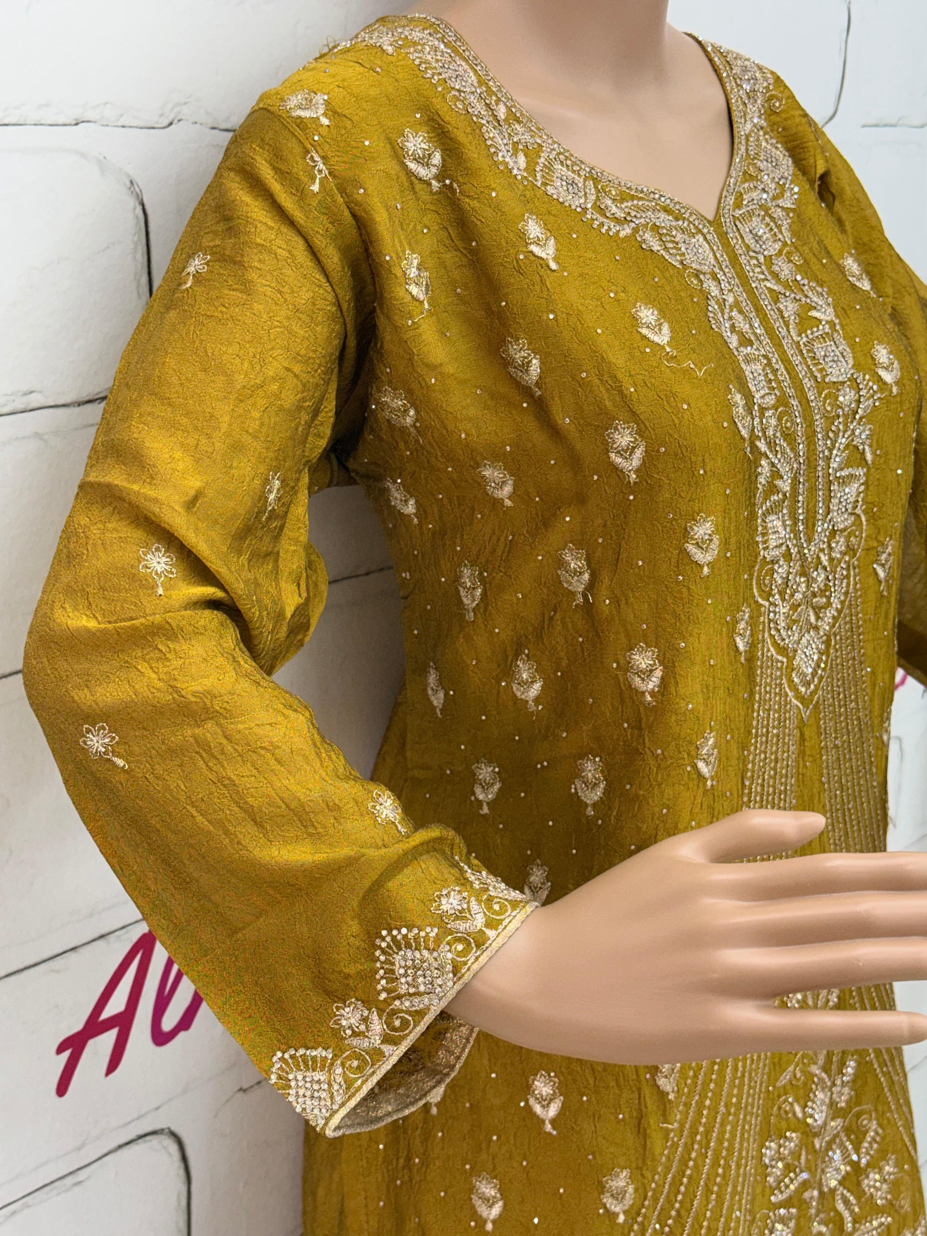 RUHEENA EMBROIDERY PLAZO SUIT 3